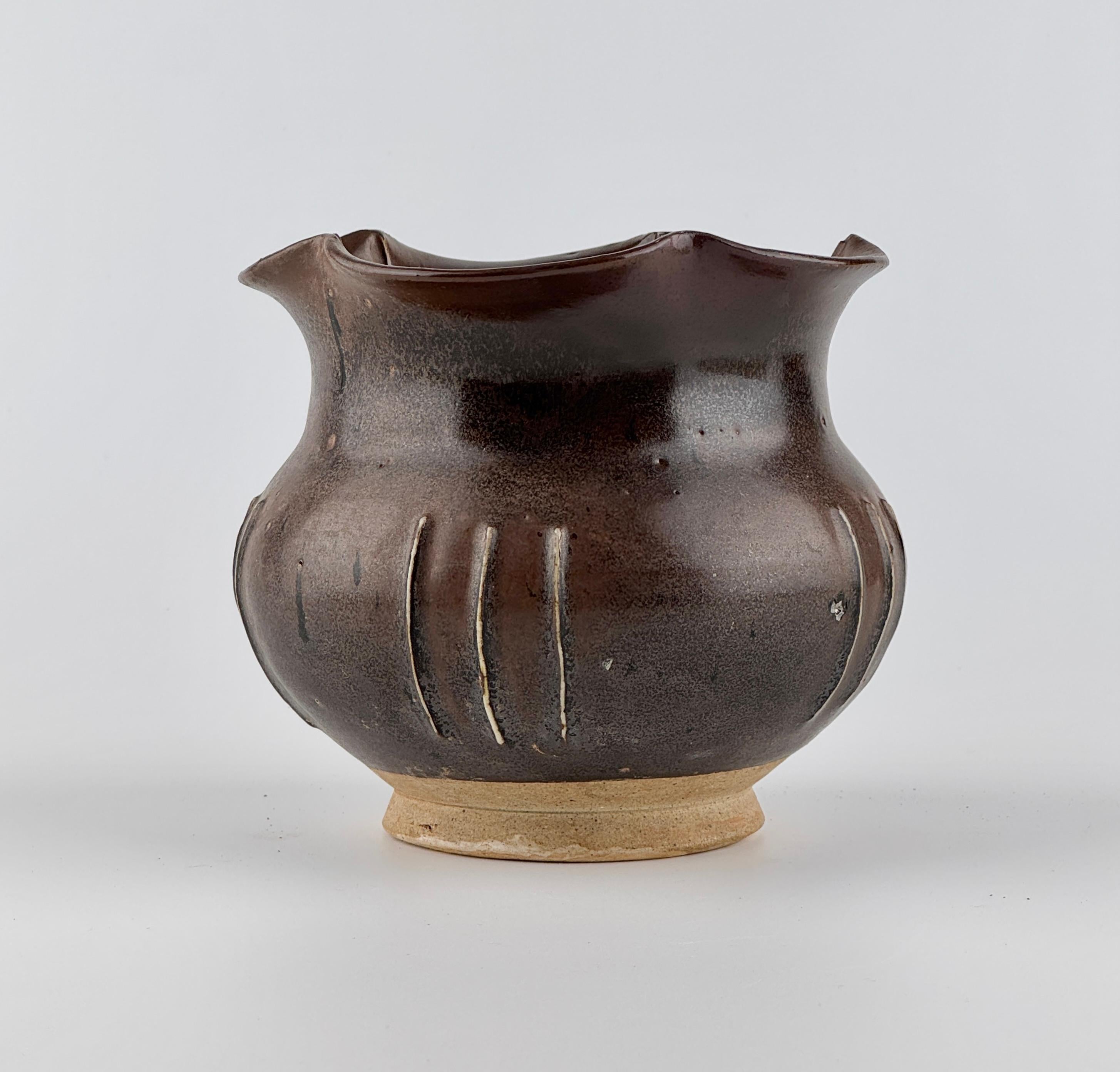 Hong Kong A Cizhou Blackish Brown Glazed Stoneware Foliate Jar, Northern Song Dynasty For Sale
