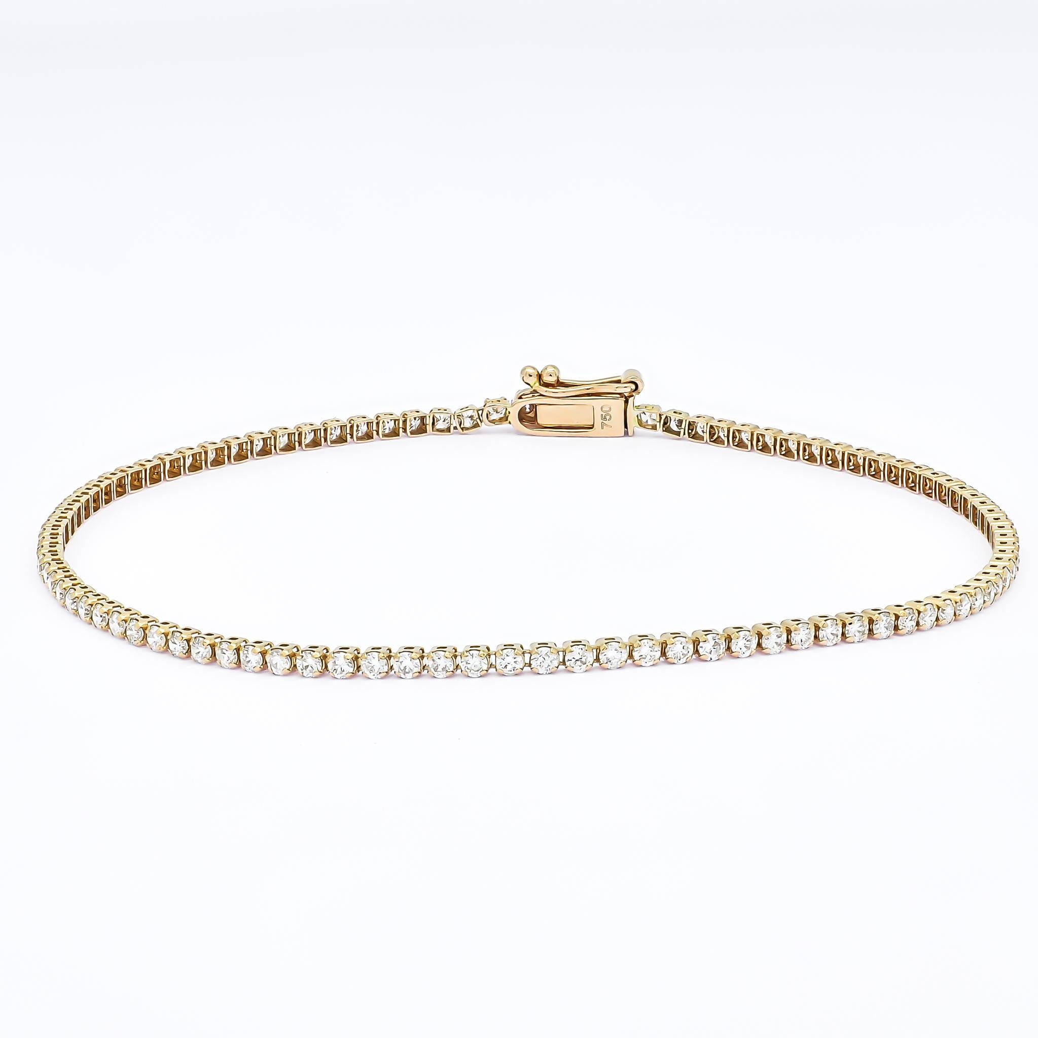 Women's Classic 1.50 Carat Four Prong Tennis Bracelet in 18k Rose Gold Natural Diamonds For Sale