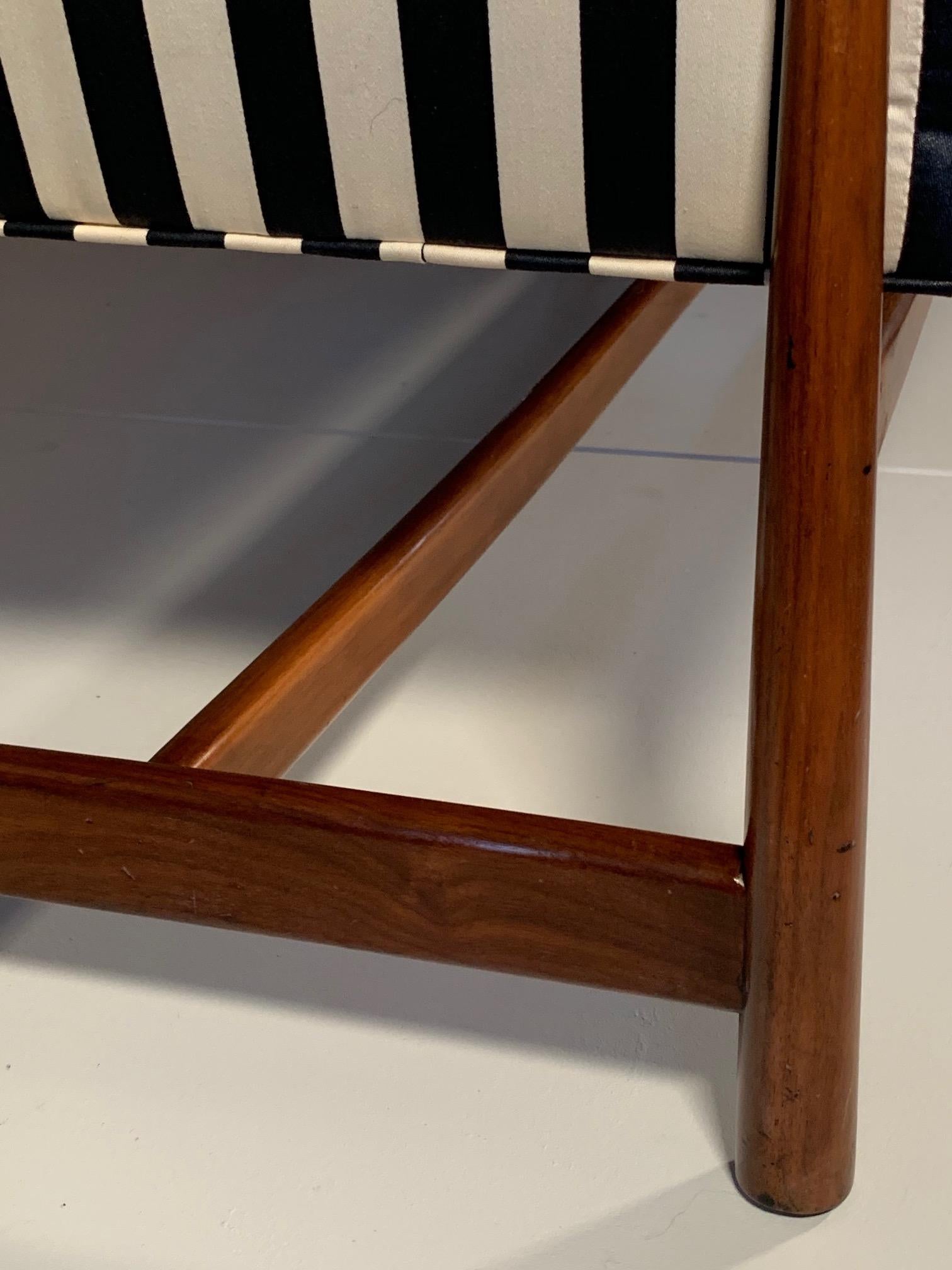 Classic Asian Style Bench in Walnut 1