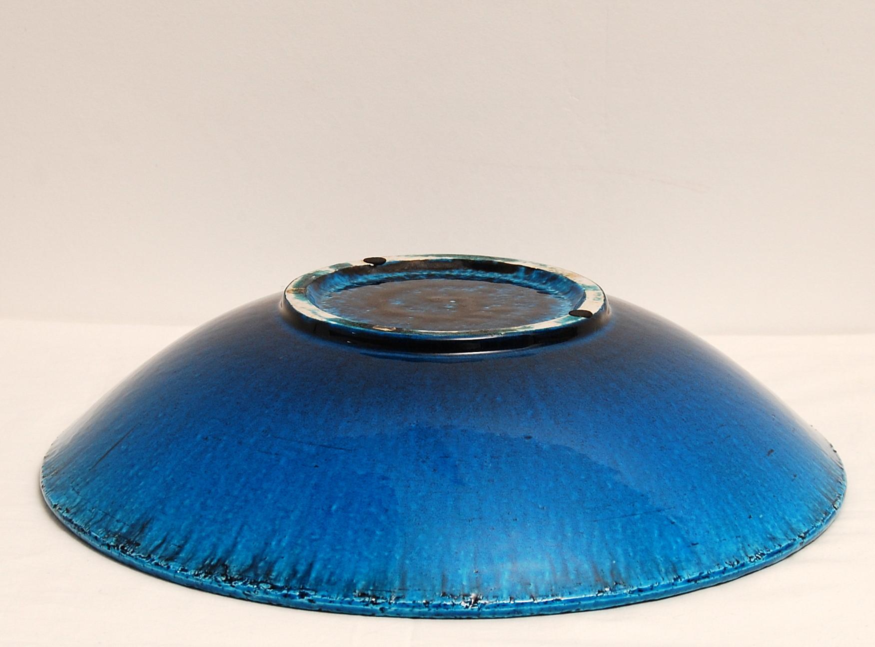 Classic Blue Chamotte Ceramic Bowl by Charlotte Hamilton for Rörstrand, 1940s  In Excellent Condition In Stockholm, SE