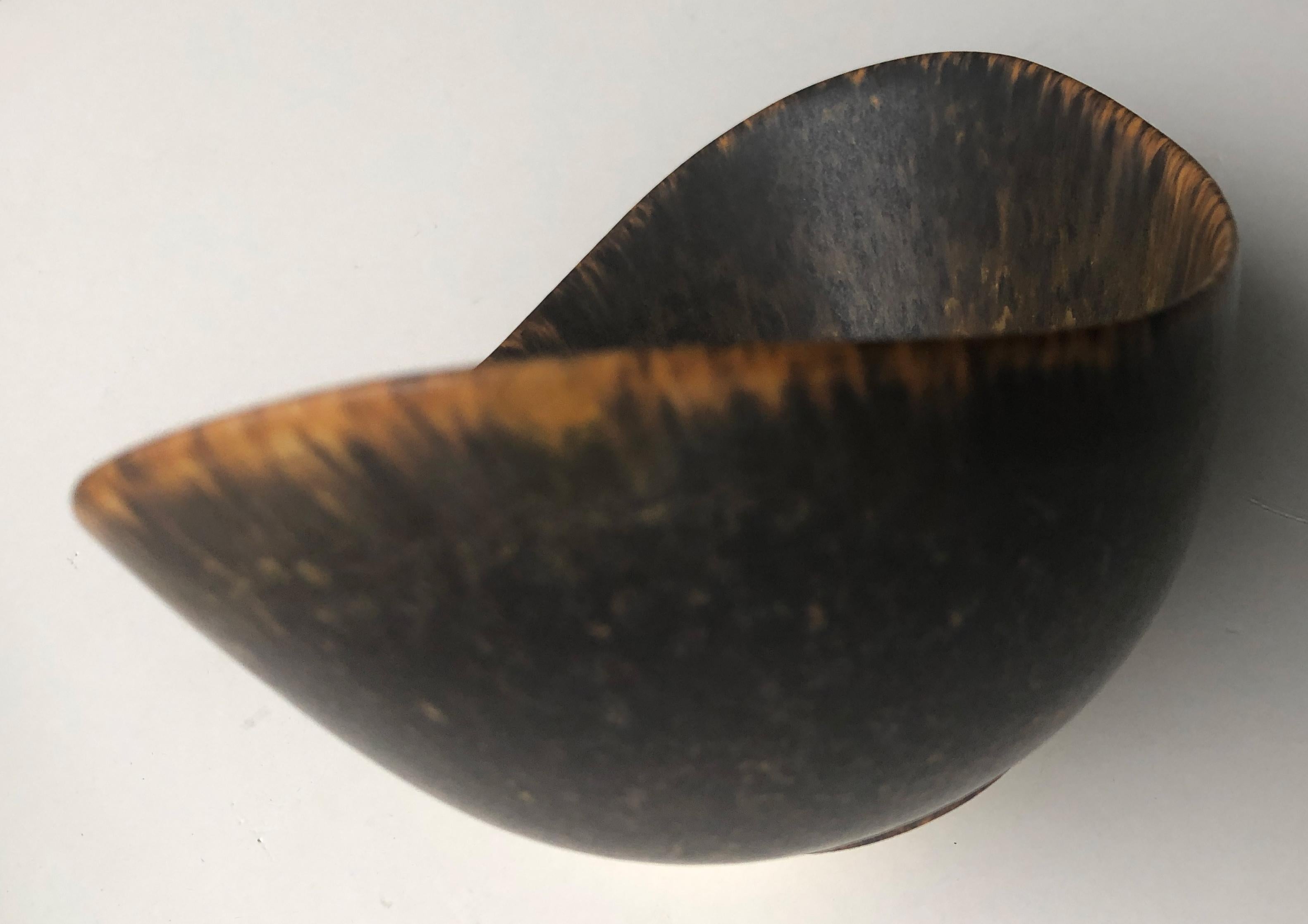Mid-20th Century A Classic Brown and Beige-glazed Gunnar Nylund Bowl, Stoneware, Sweden, 1940s