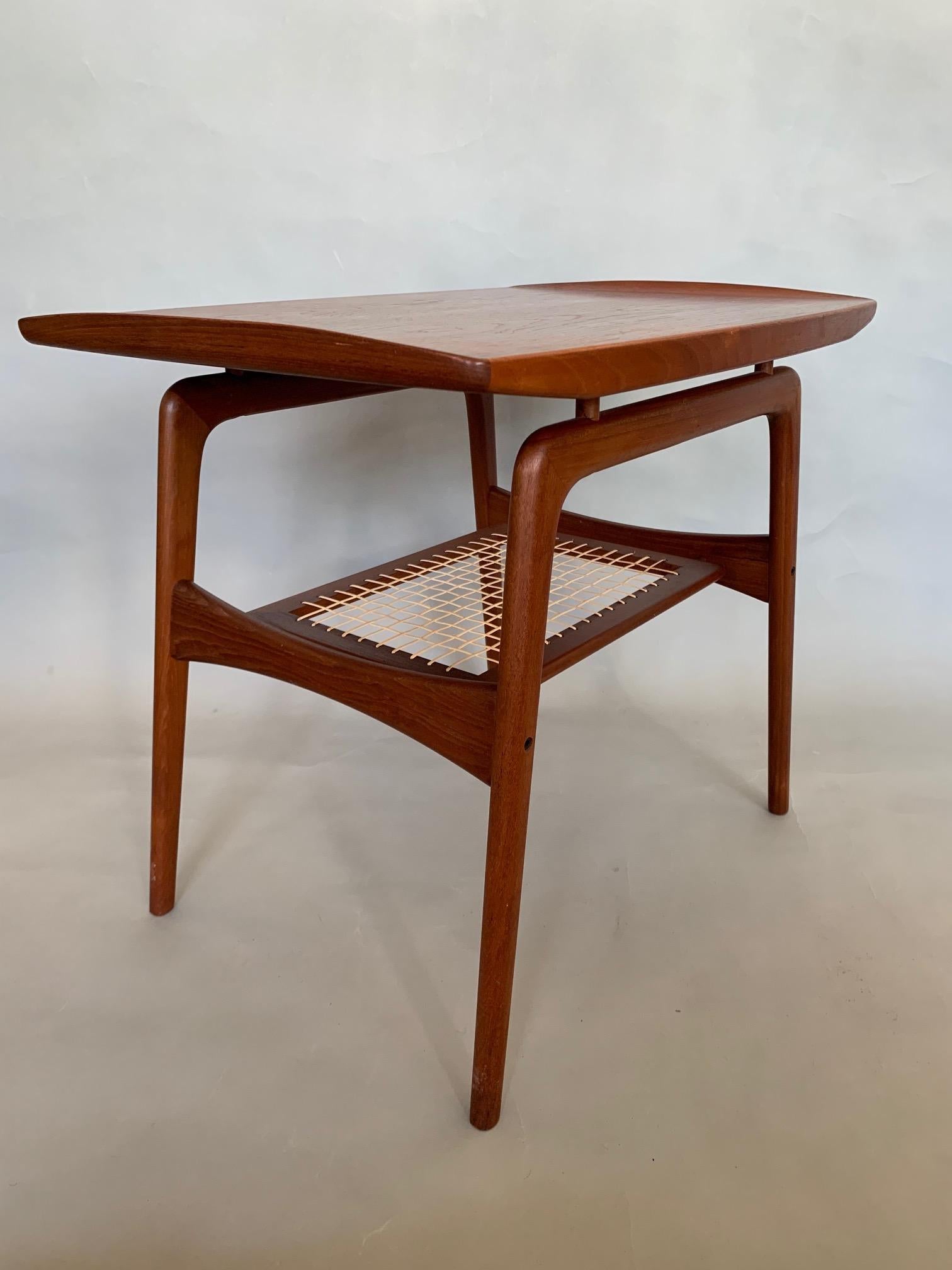 Classic Danish Side Table by Arne Hovmand-Olsen for Mogens Kold in Teak 1