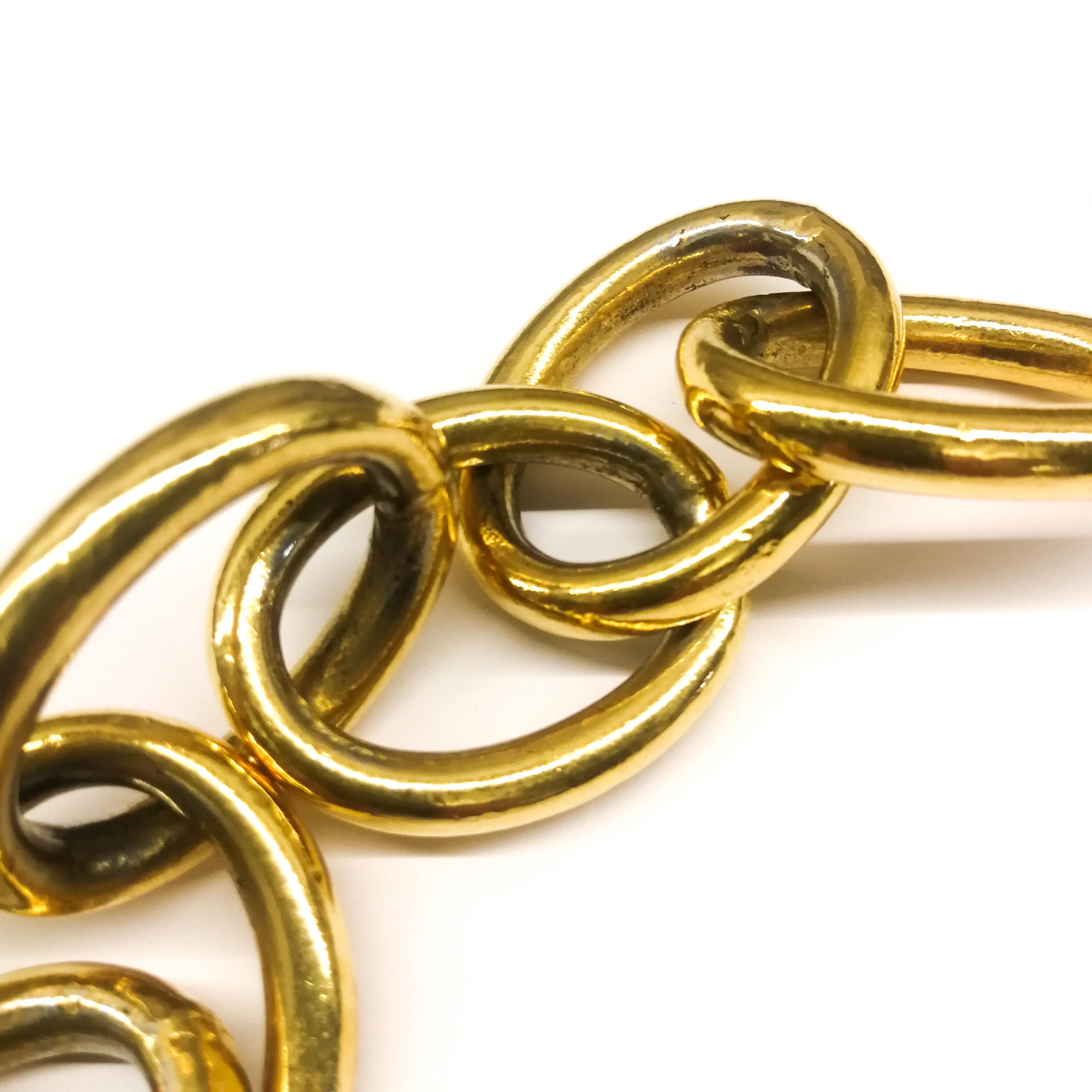 A classic large gilt link bracelet, Chanel, 1960s 5