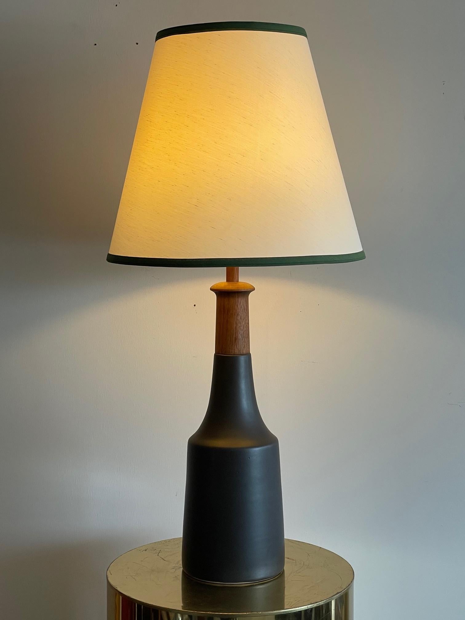 Mid-Century Modern Grande lampe classique Martz en vente