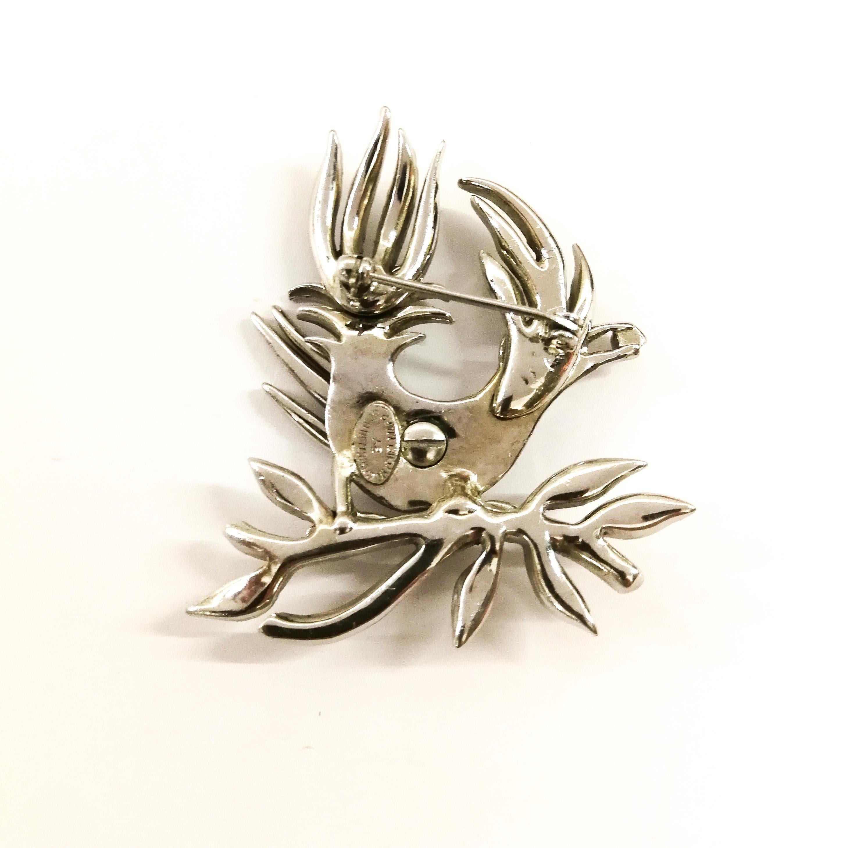 A clear paste 'bird with diamond' brooch, Christian Dior by Mitchel Maer, 1950s In Good Condition In Greyabbey, County Down