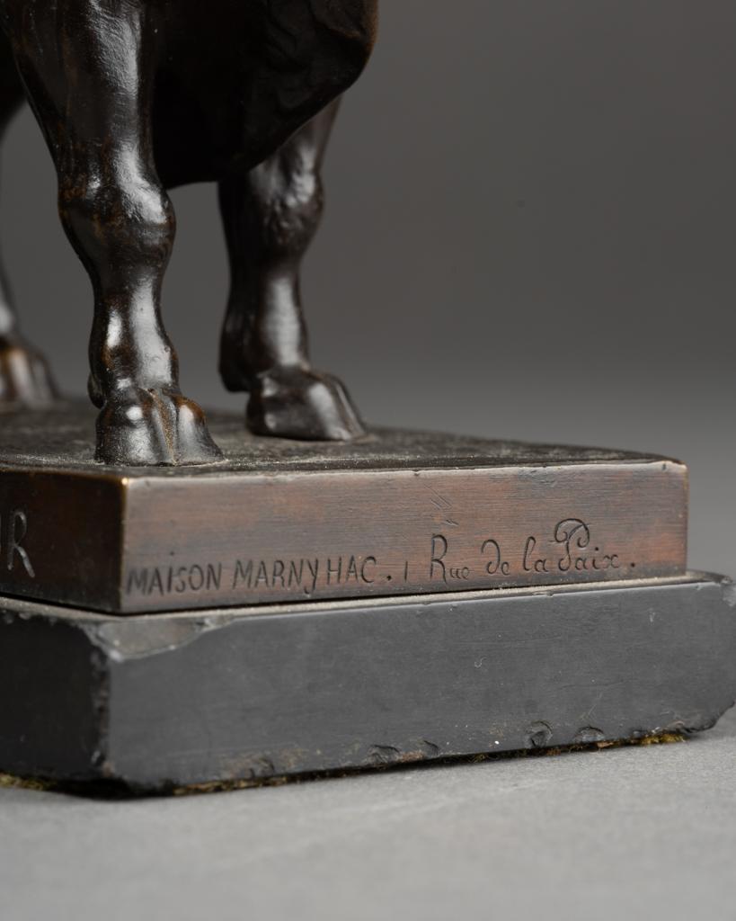 A. Clesinger : Bronze pendants of Roman and Winner bull, end of XIXth c. For Sale 2
