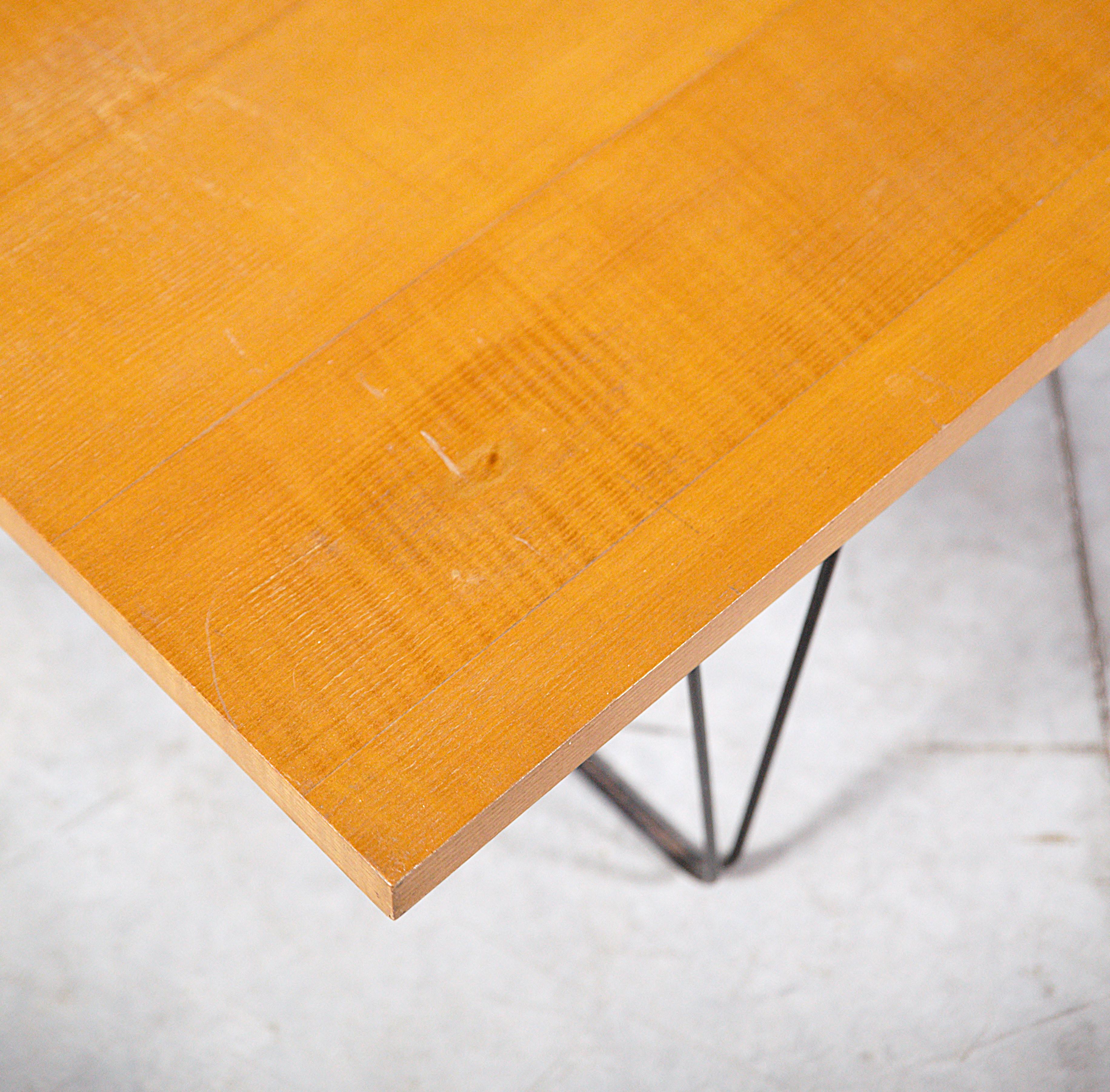 Table basse CM 191 de Pierre Paulin France, années 1970 en vente 2