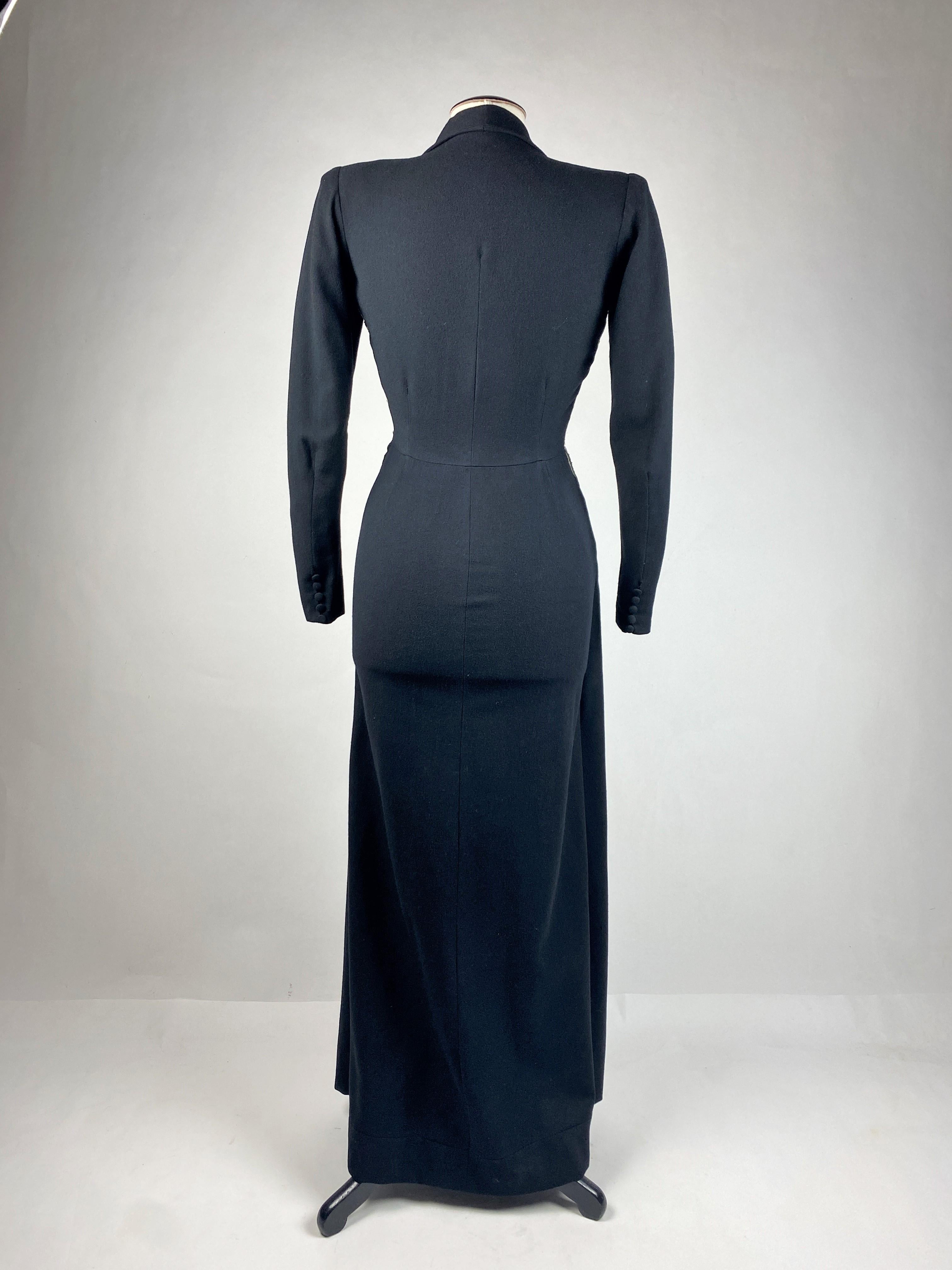 Un vestido de Maison Paquin Alta Costura París Francia Circa 1945 2