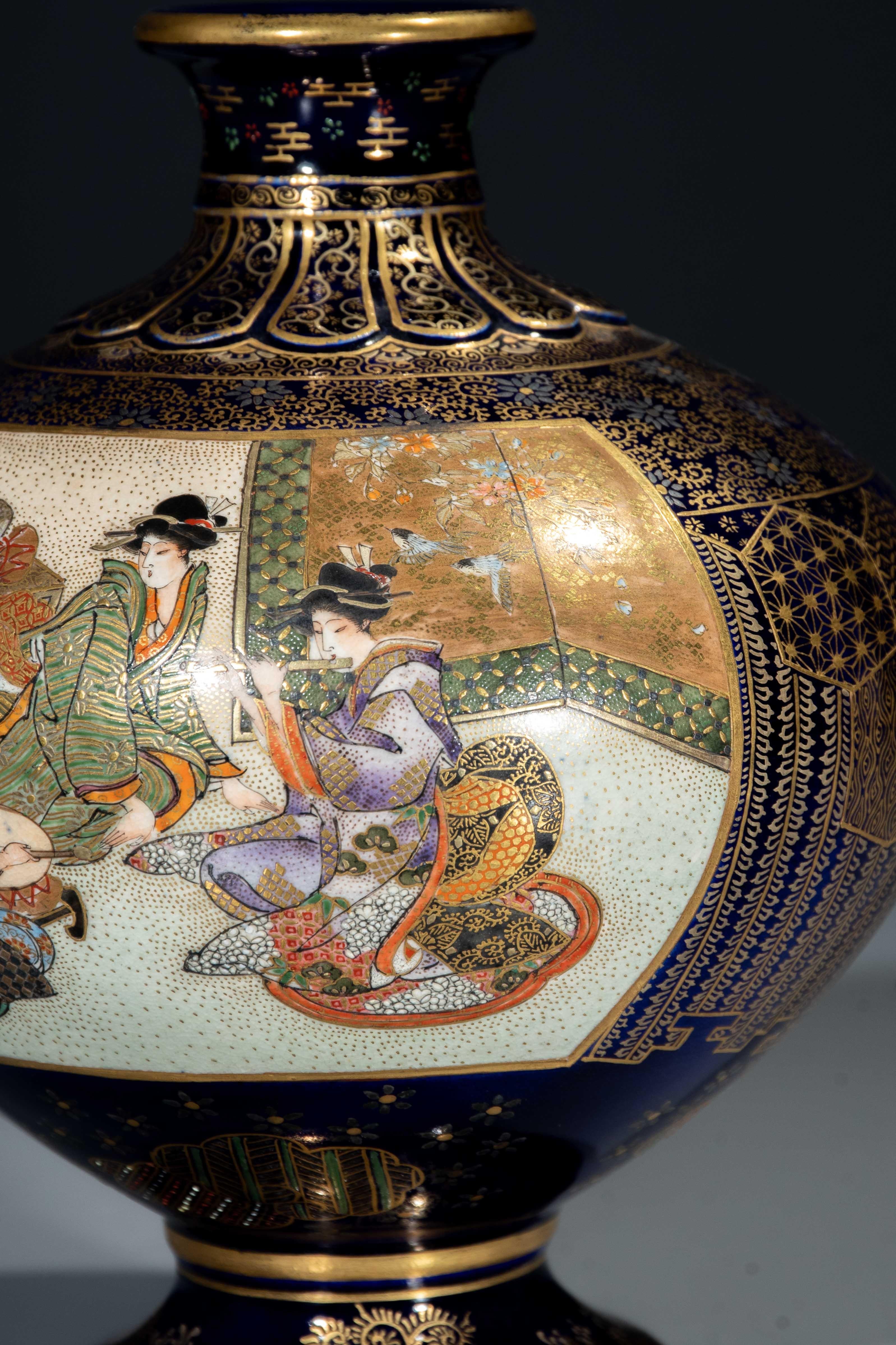 A cobalt-blue Satsuma vase depicting courtly scenes, signed Kinkozan For Sale 2