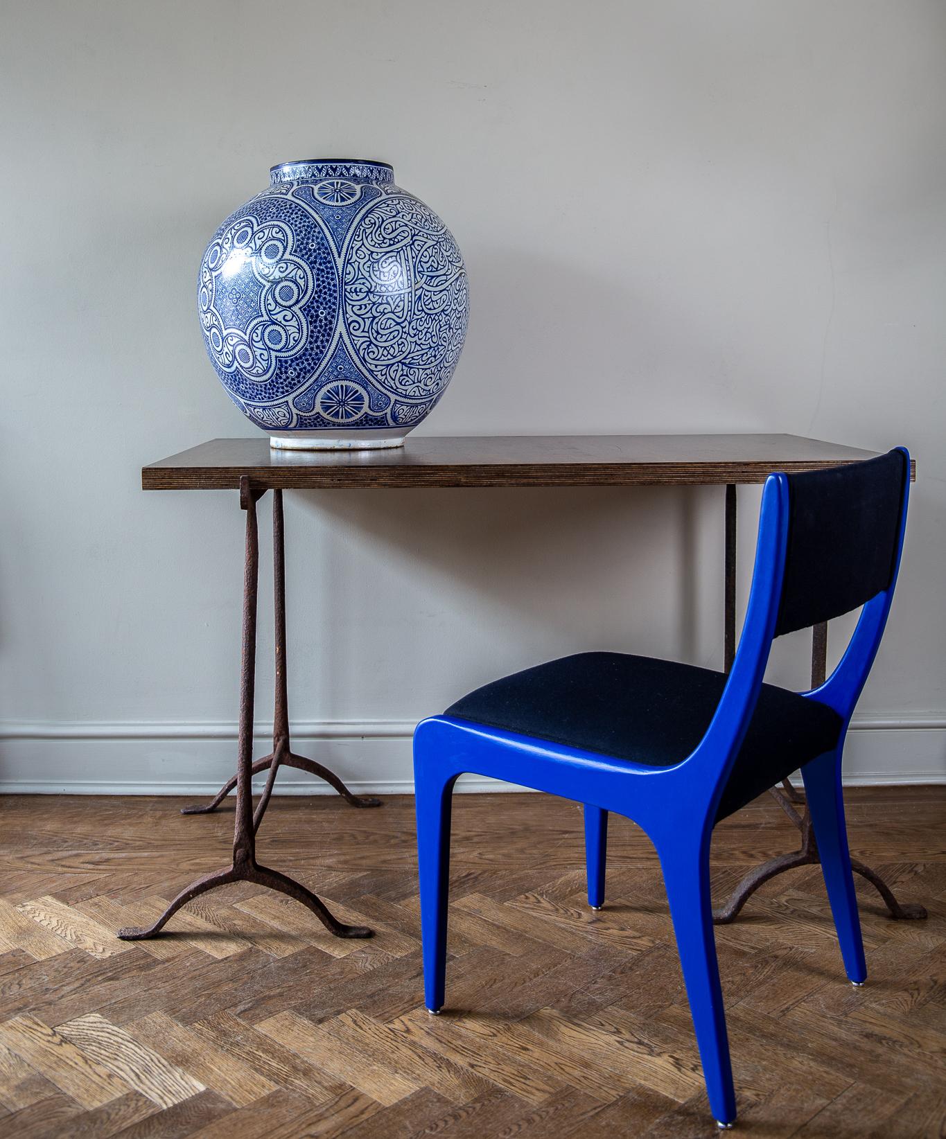 Beautifully hand painted ceramic urn, with striking geometric cobalt blue design unique to the city of Fez. Featuring a genuine mellowed and aged patina, rare to find these impressive proportions. Signed to underneath - 'Fes Naji'.




  