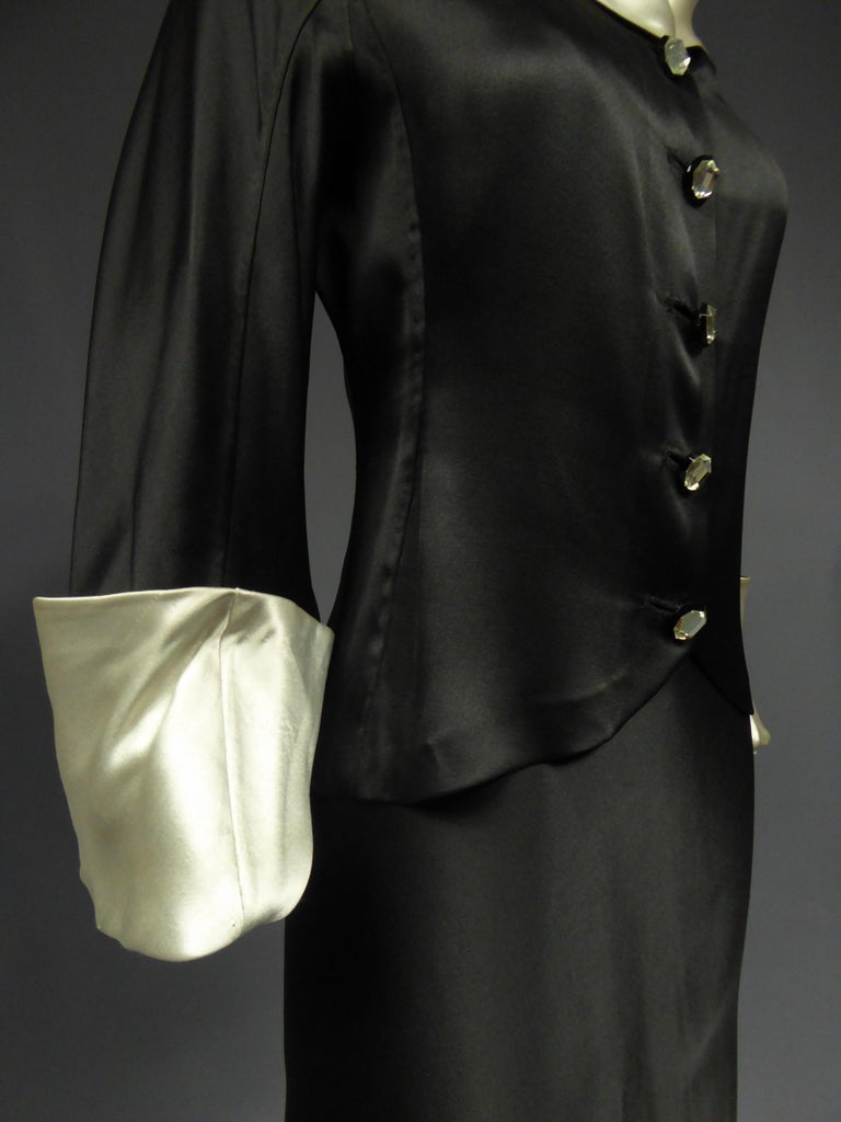 A Coco Chanel (attributed to) Tuxedo Satin Skirt Couture Suit - Paris Circa 1933 For Sale 12
