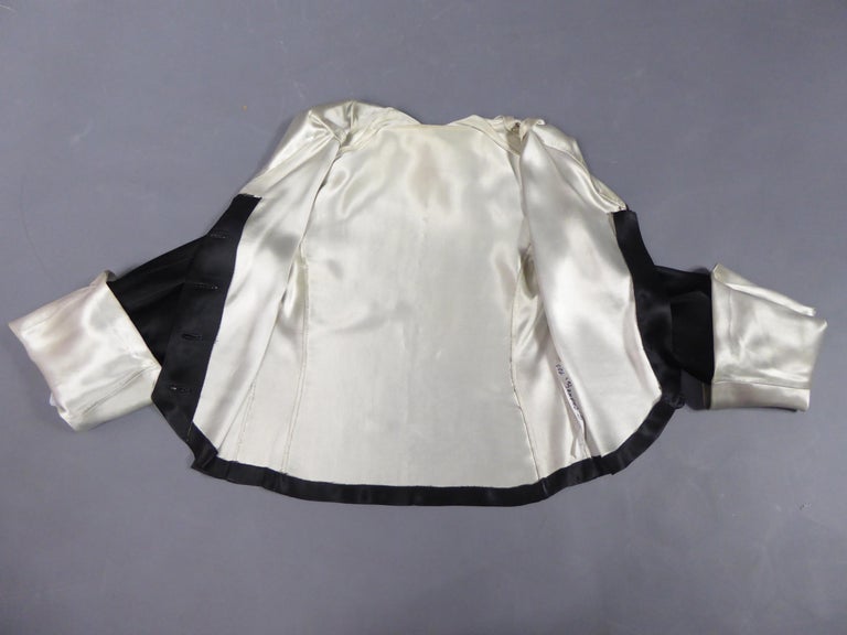 A Coco Chanel (attributed to) Tuxedo Satin Skirt Couture Suit - Paris Circa 1933 For Sale 14