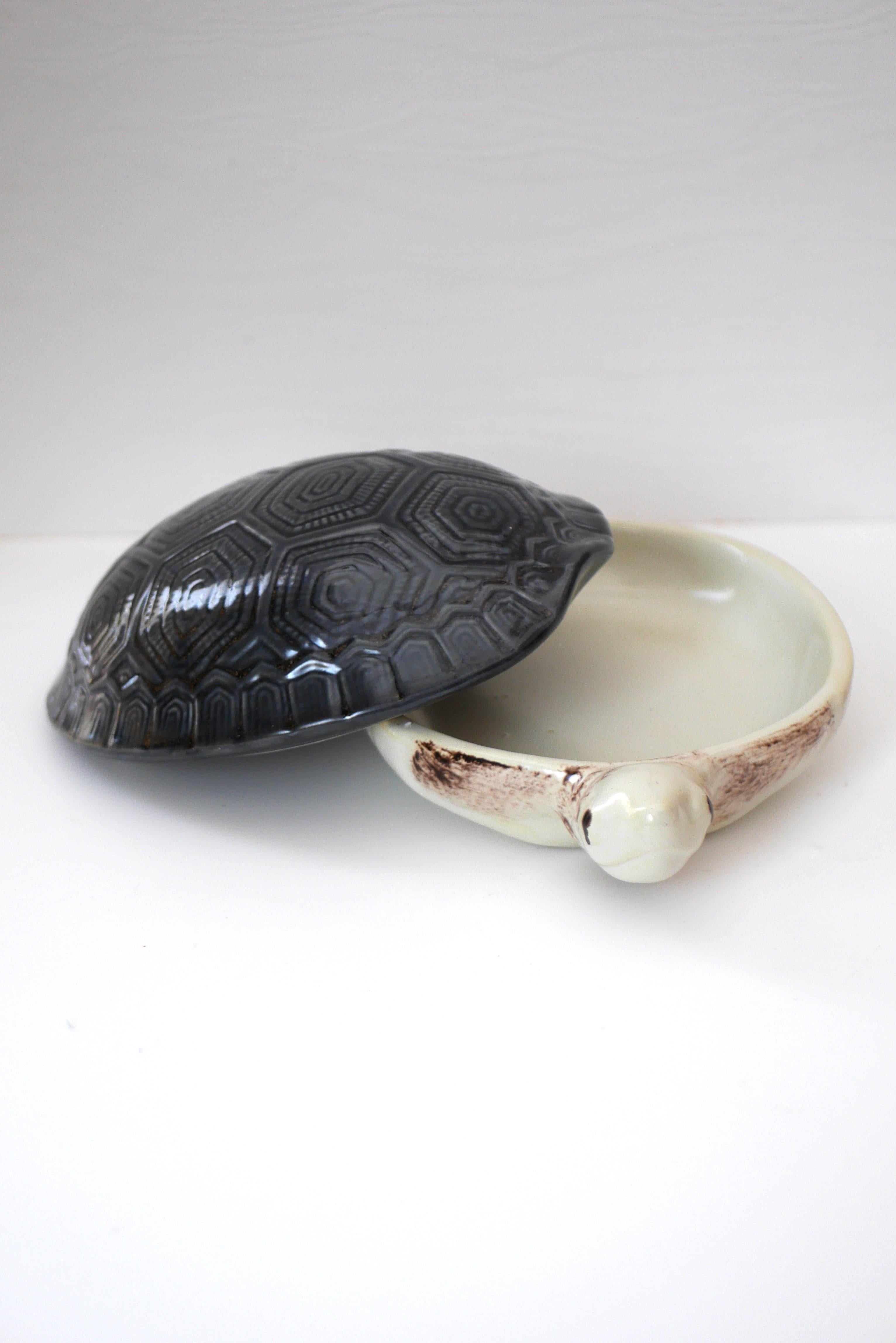 A collectable French Majolica Turtle Tureen by Michel Caugant For Sale 2