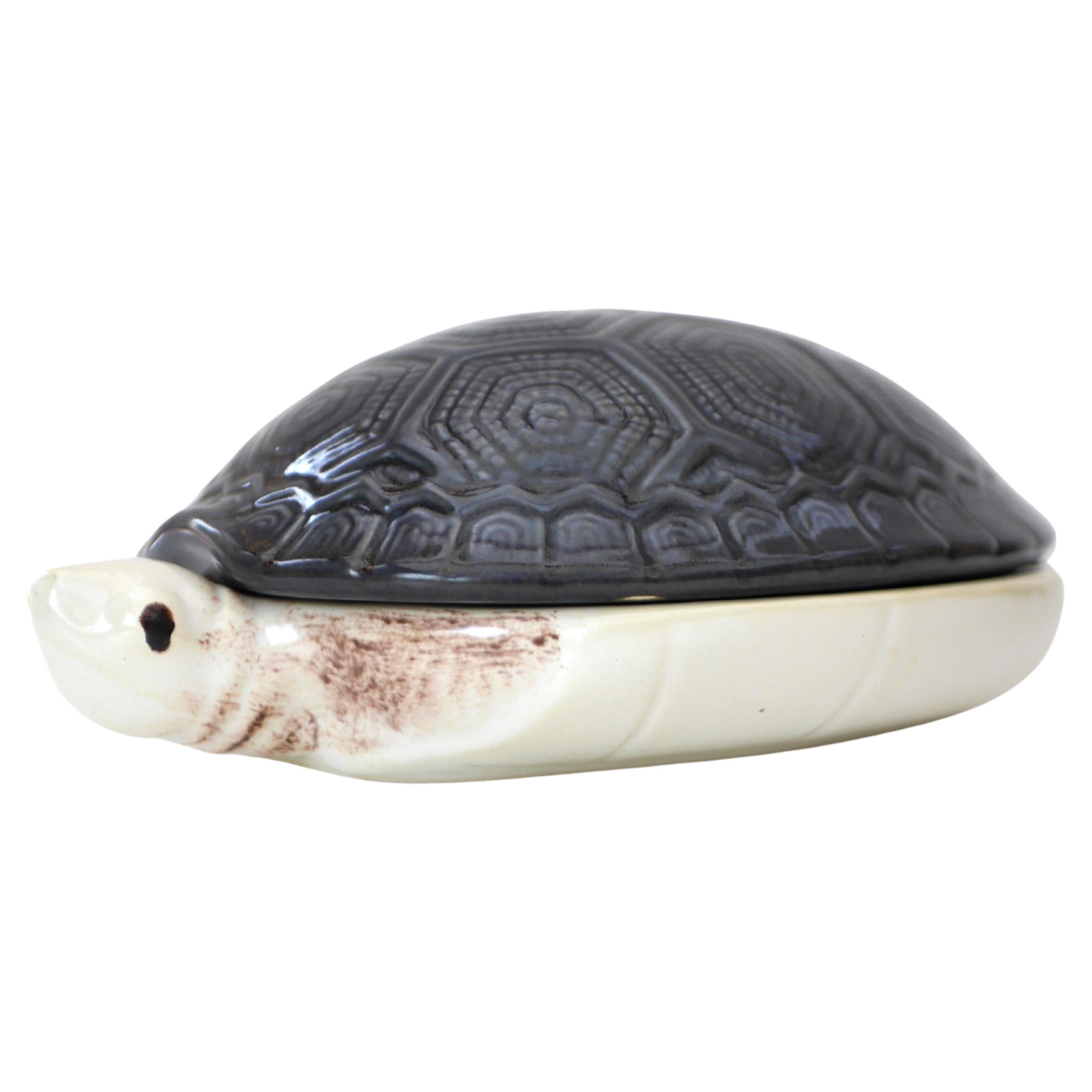 Soupière à tortue de collection en majolique française de Michel Caugant en vente