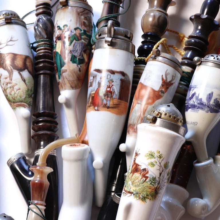 Collection of 13 Traditional German Porcelain Tobacco Pipes For Sale at