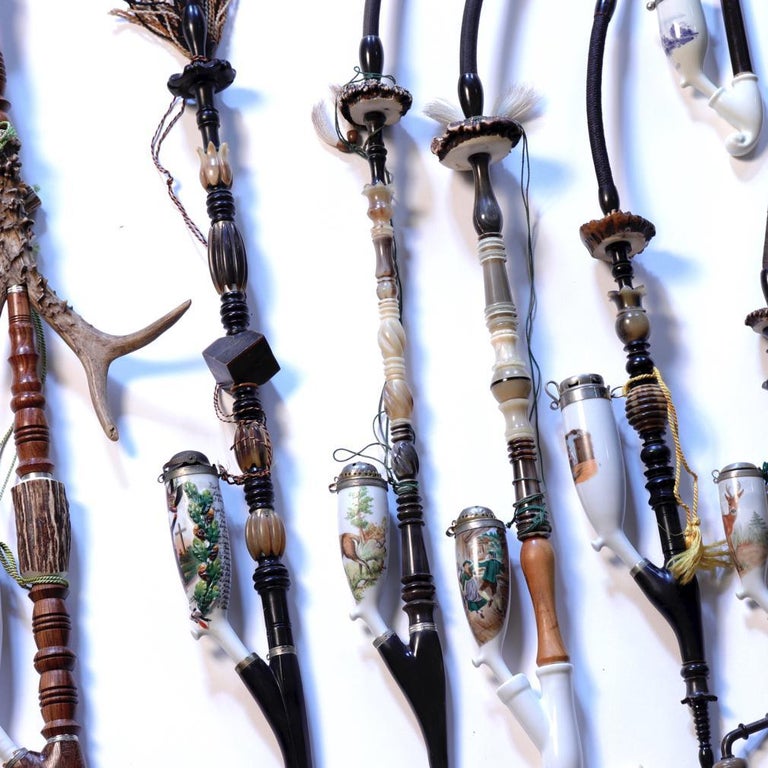 Collection of 13 Traditional German Porcelain Tobacco Pipes For Sale at