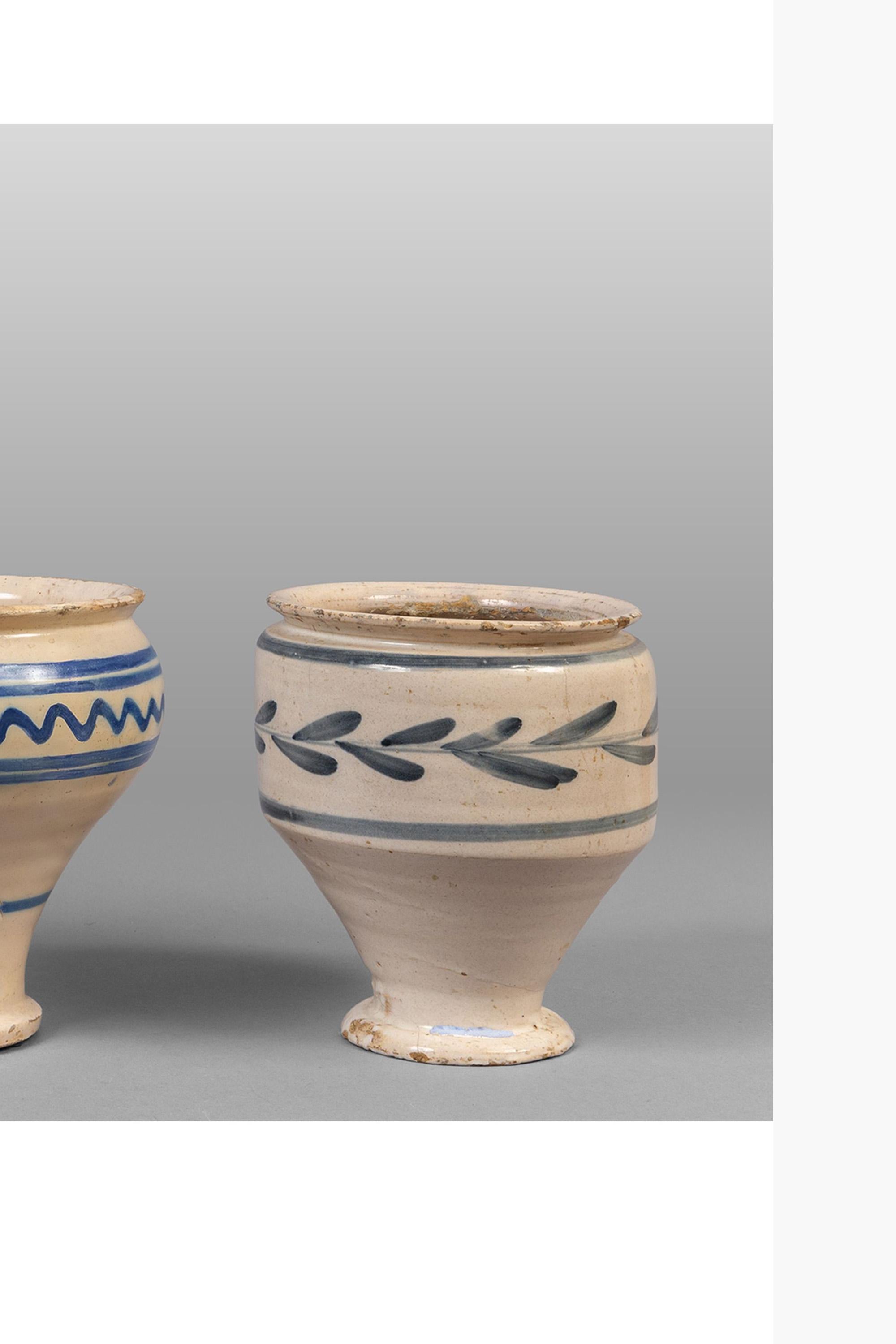 Italian A collection of 19th Century Faience vases or 'Albarelli' from Puglia For Sale