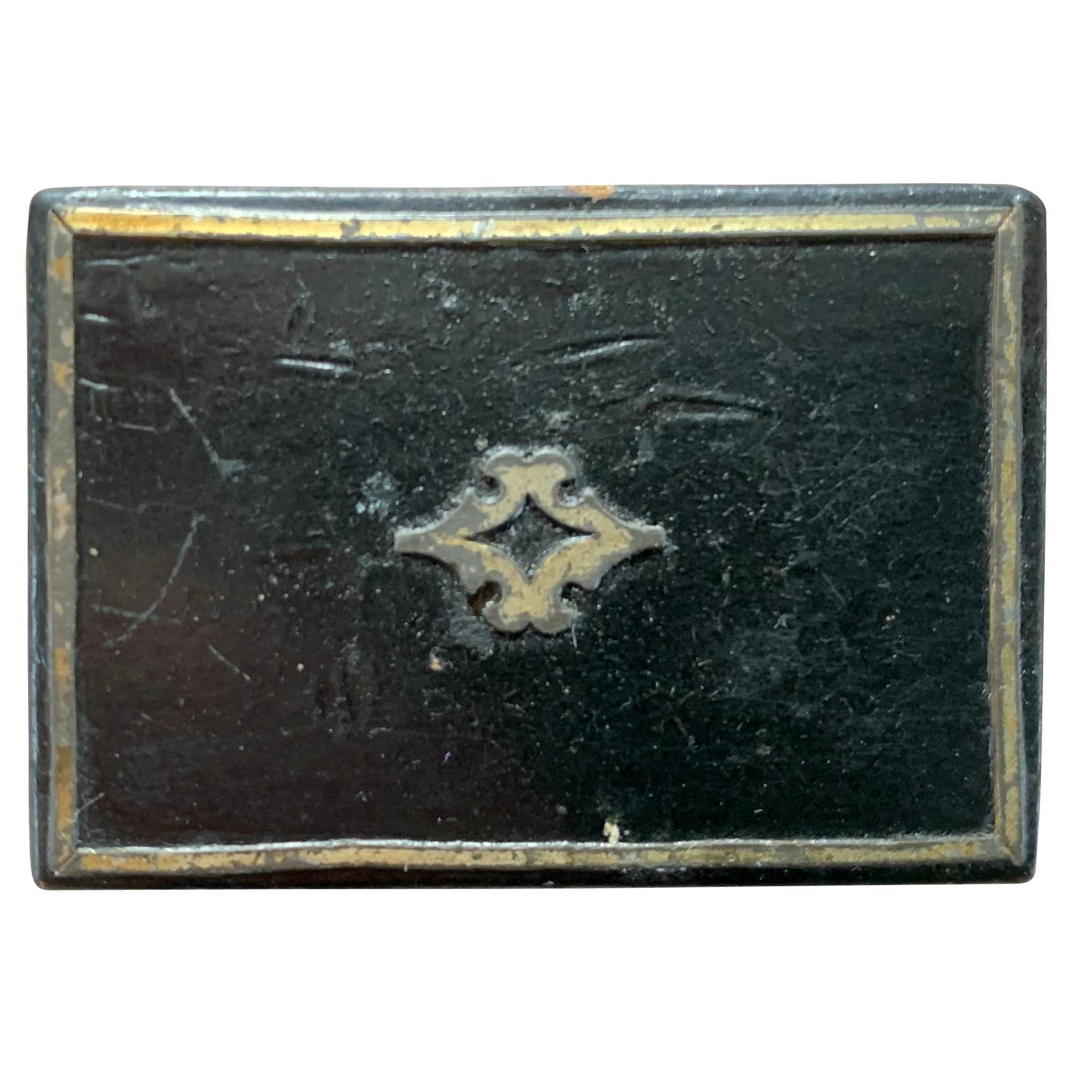 European Collection Of Antique 19th Century Snuff Boxes In Good Condition In Haddonfield, NJ