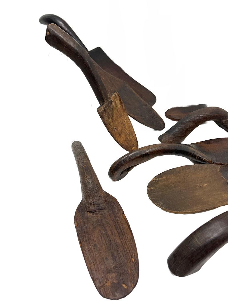 Collection of 19th Century Wooden Spoons In Good Condition For Sale In Delft, NL