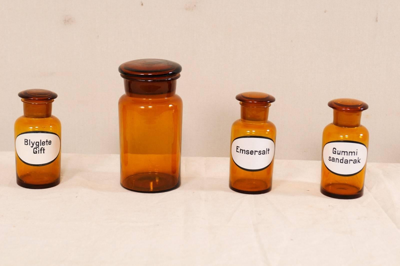apothecary jars vintage