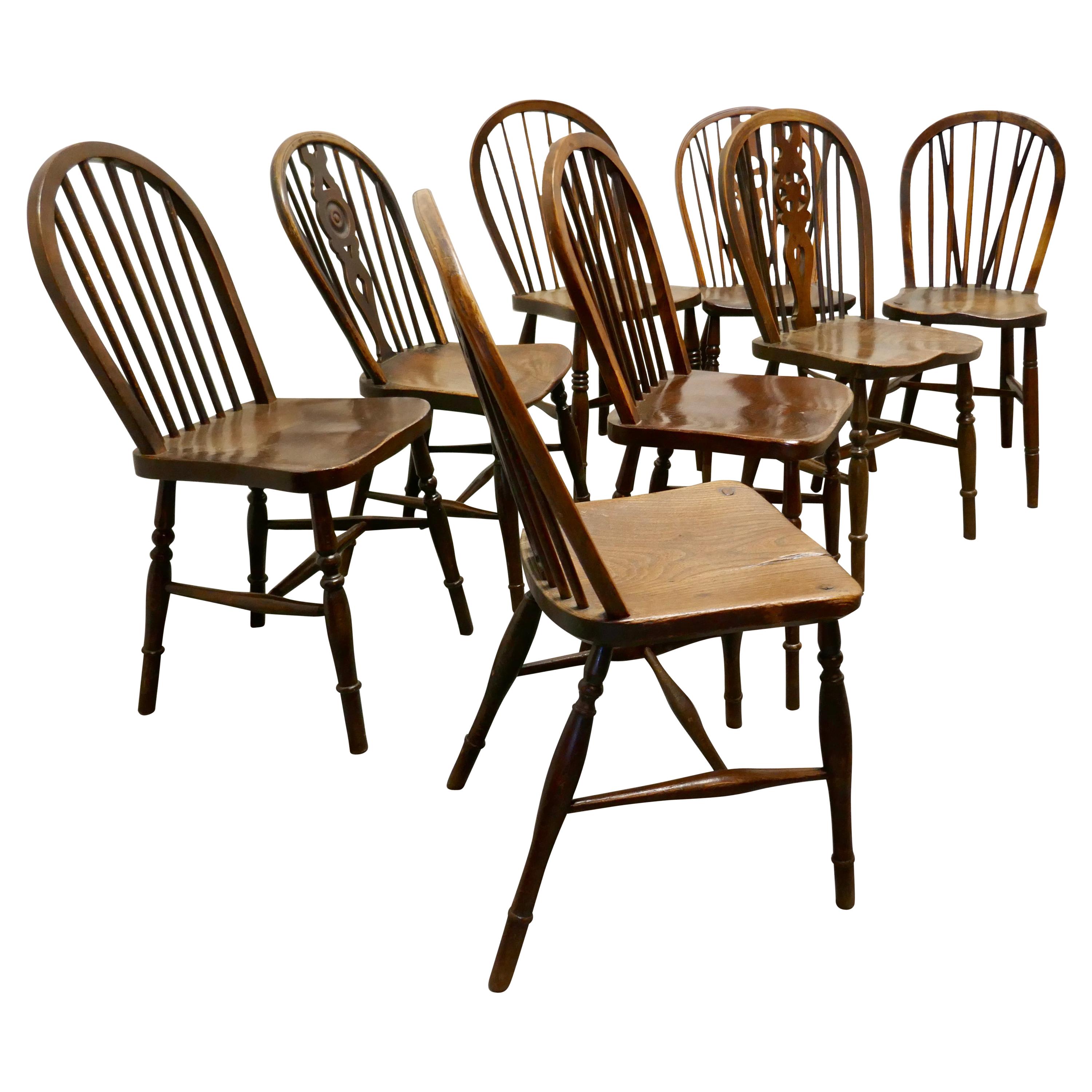 A Collection of 8 Beech and Elm Country Windsor Chairs at 1stDibs