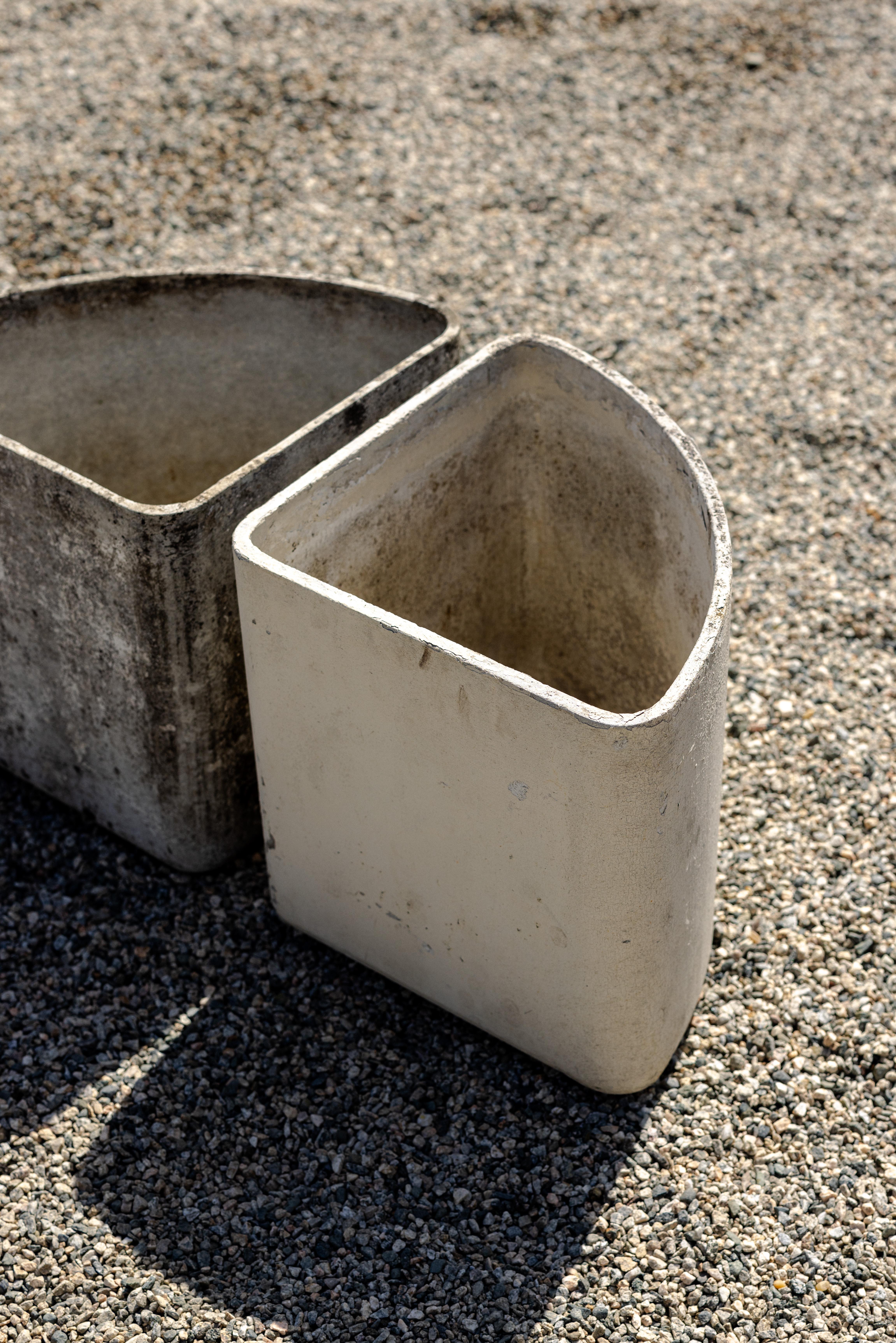 Mid-20th Century A Collection of Corner Planters by Willy Guhl, 1960's, Switzerland For Sale