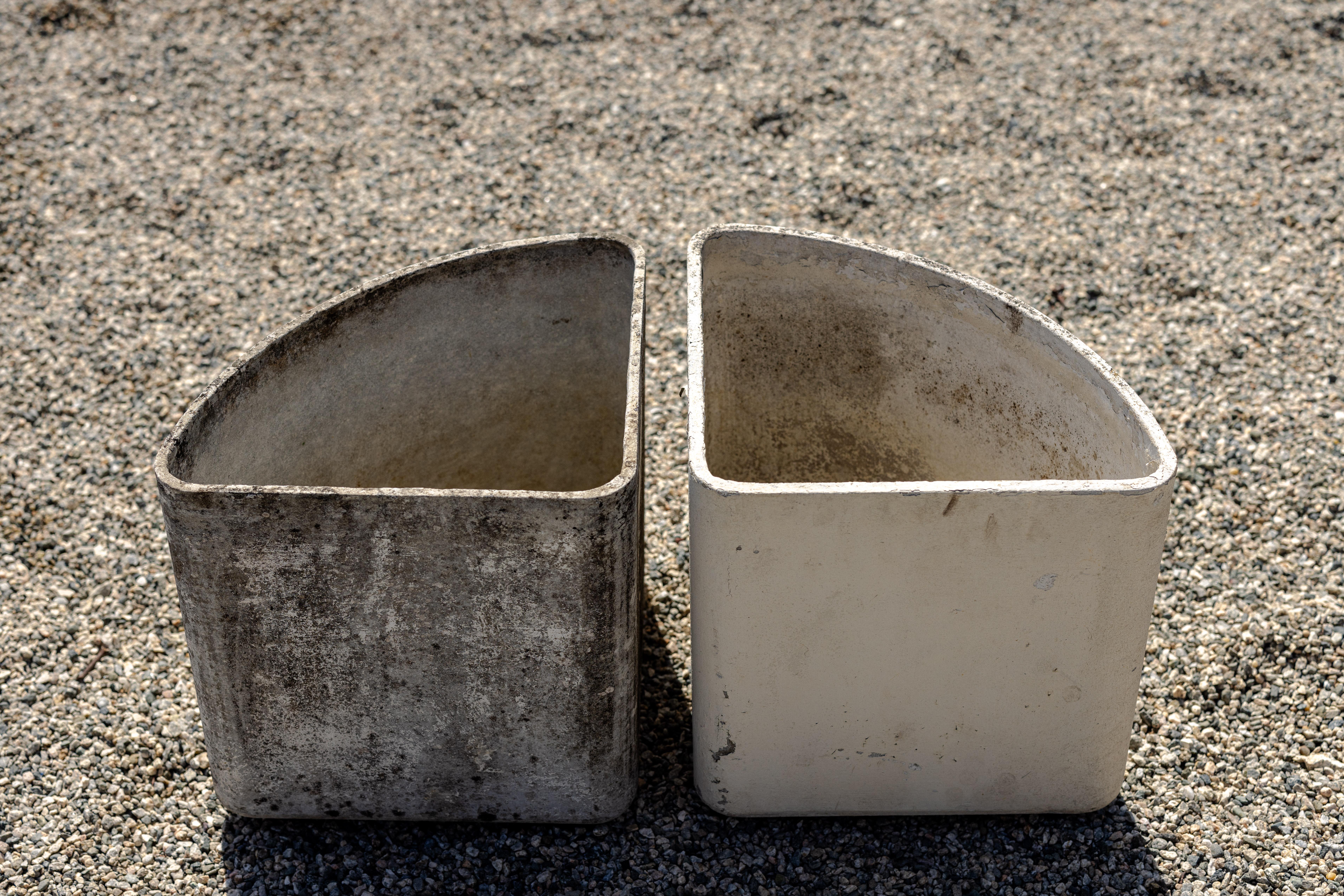Concrete A Collection of Corner Planters by Willy Guhl, 1960's, Switzerland For Sale