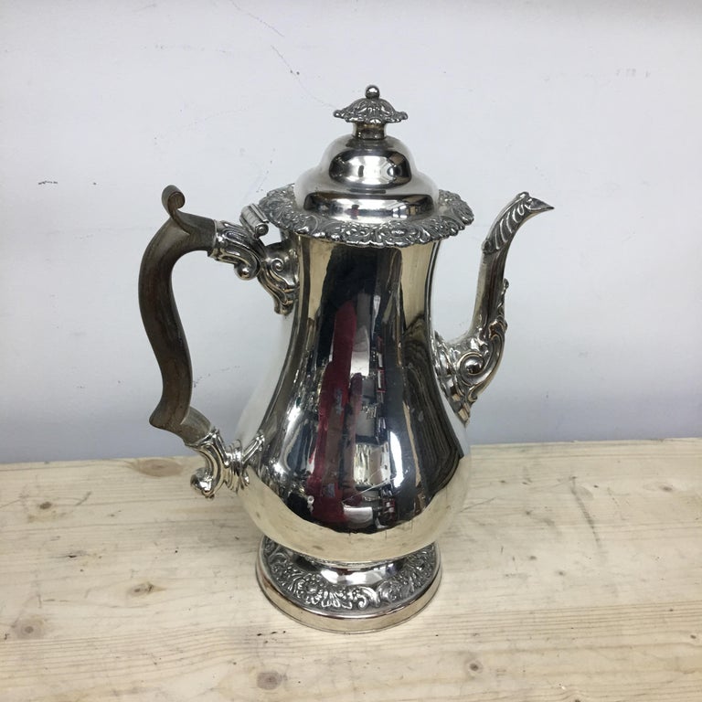 Collection of Sheffield Plate English Teapots For Sale at 1stdibs