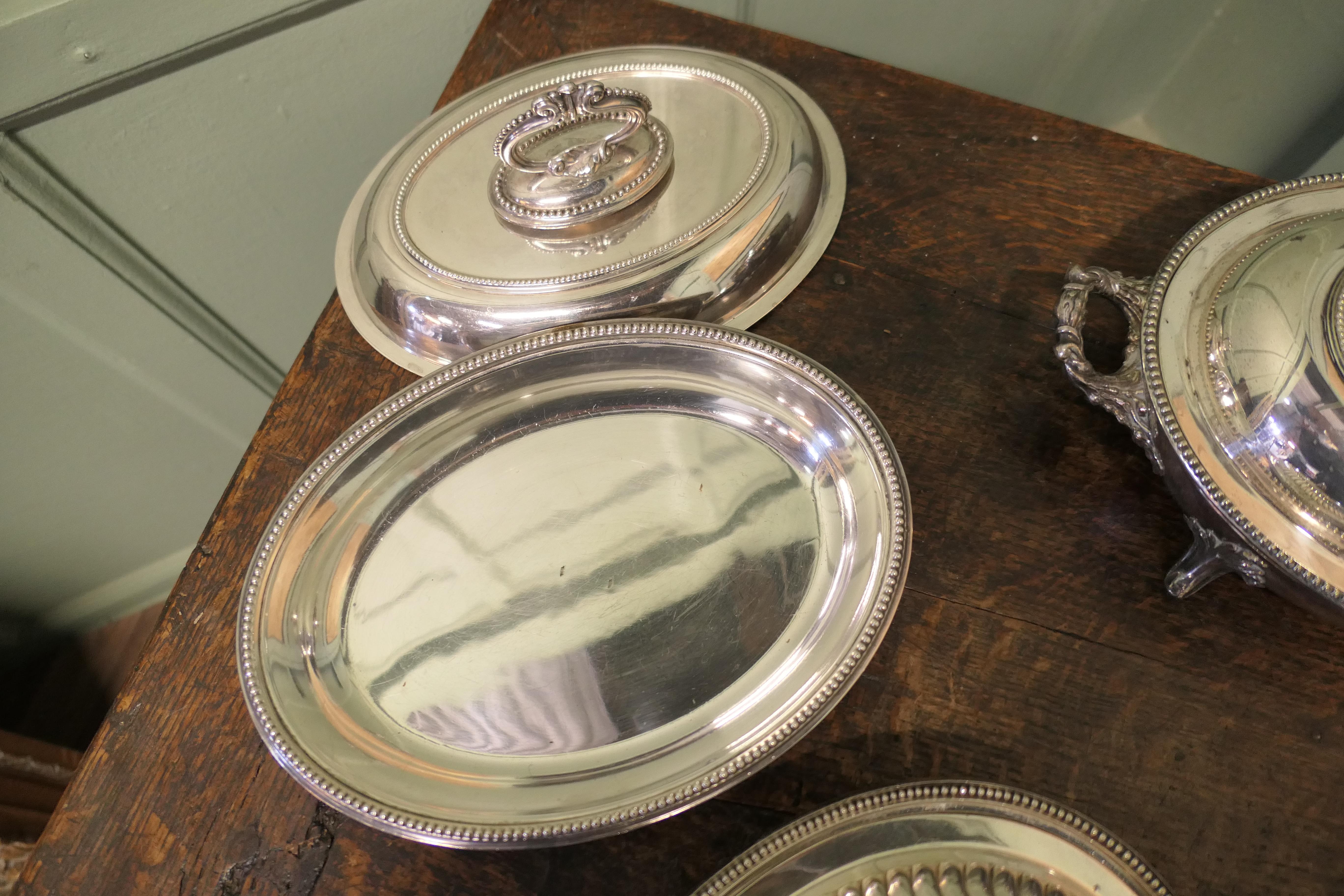 Colección de vajillas de plata de gran calidad Chapado en plata en venta