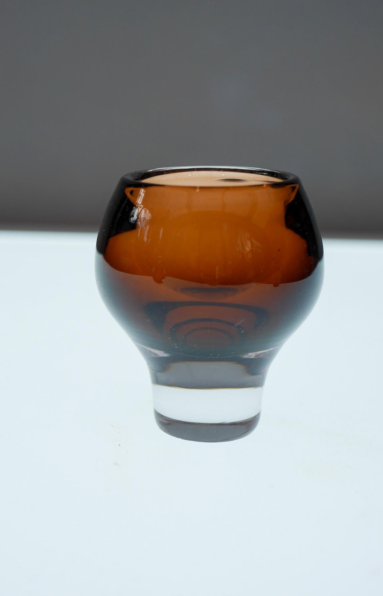 The Modern Scandinavian sommerso glass von Mona Morales Kosta Schweden - eine Sammlung (Moderne der Mitte des Jahrhunderts) im Angebot