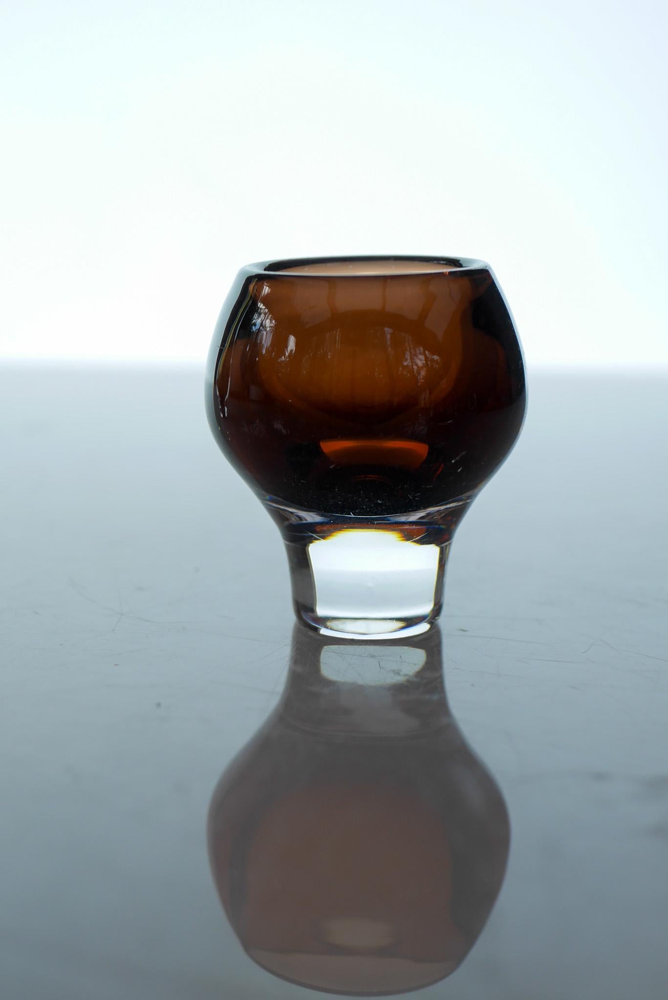 The Modern Scandinavian sommerso glass von Mona Morales Kosta Schweden - eine Sammlung (Geblasenes Glas) im Angebot