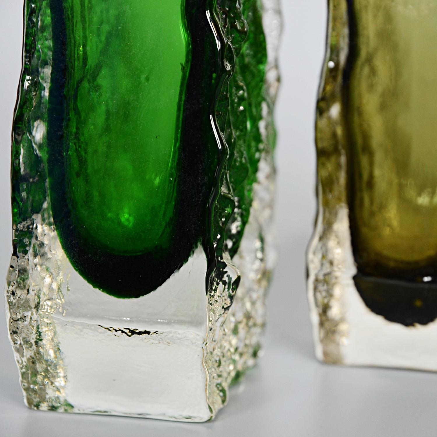 Collection of 14 Textured Glass Vases by Geoffrey Baxter for Whitefriars Glass 4