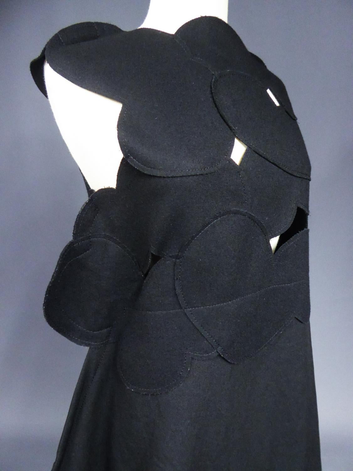 A Comme des Garcons Junya Watanabe Schwarzes Chasuble-Kleid aus Wolle Circa 2000 im Angebot 5