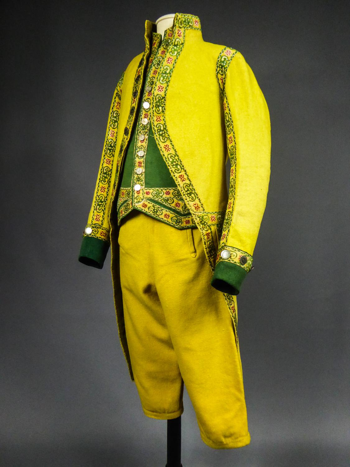 A Complete Woolen and Appliqué Ribbons Livery Frock Coat - Spain Circa 1780 1