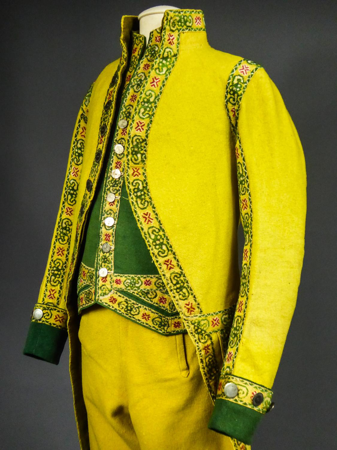 A Complete Woolen and Appliqué Ribbons Livery Frock Coat - Spain Circa 1780 2