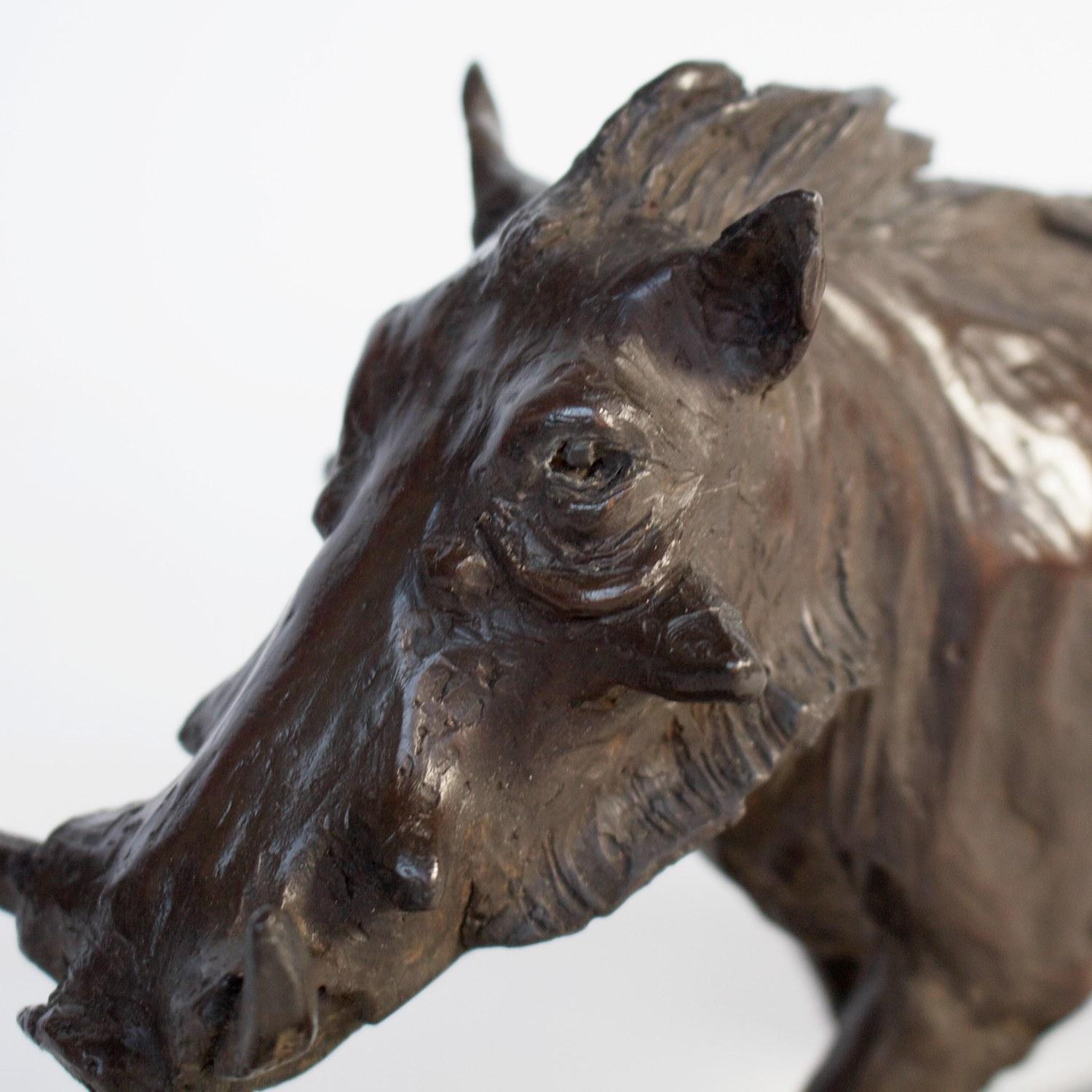 Contemporary Bronze Sculpture of a Trotting Warthog by Jenna Gearing 2