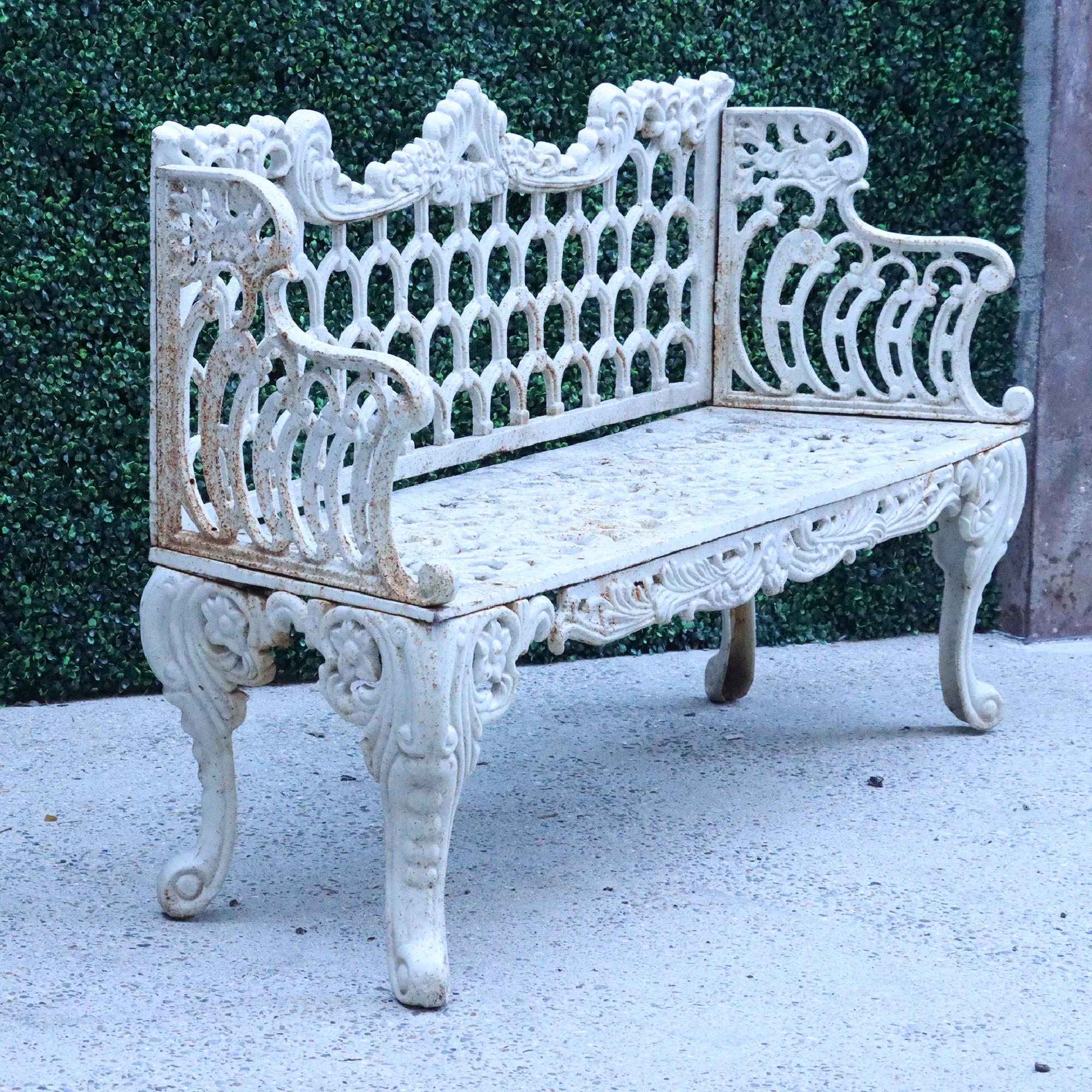 Contemporary Cast Iron Garden Bench in White 2
