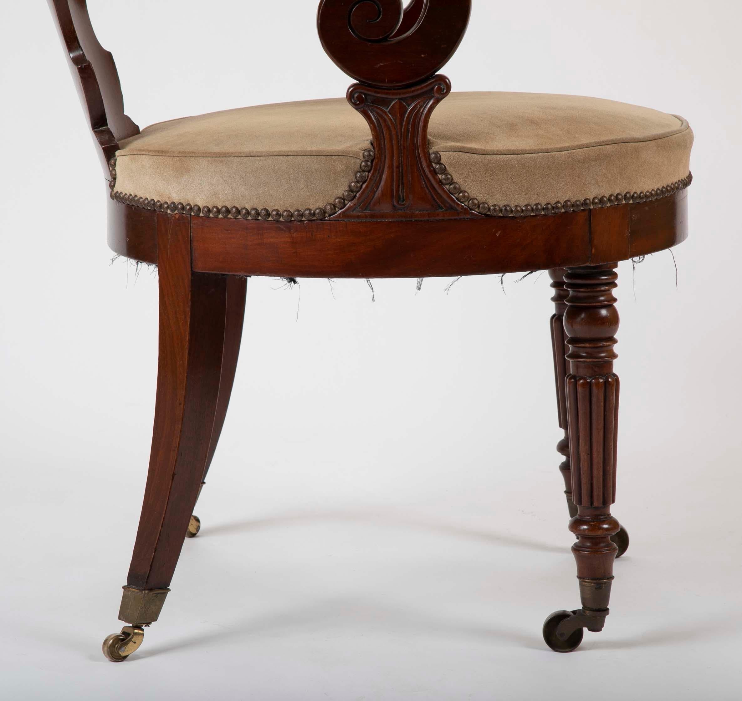 Kontinentaler Mahagoni-Sessel aus der Restaurationszeit, um 1830 3