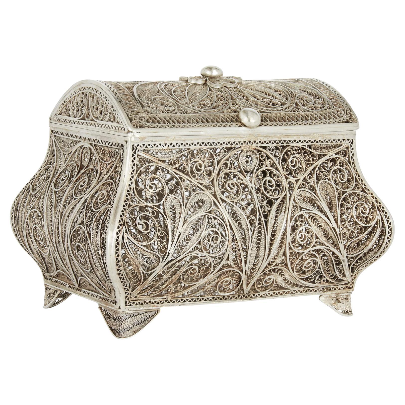 What is a filigree box?