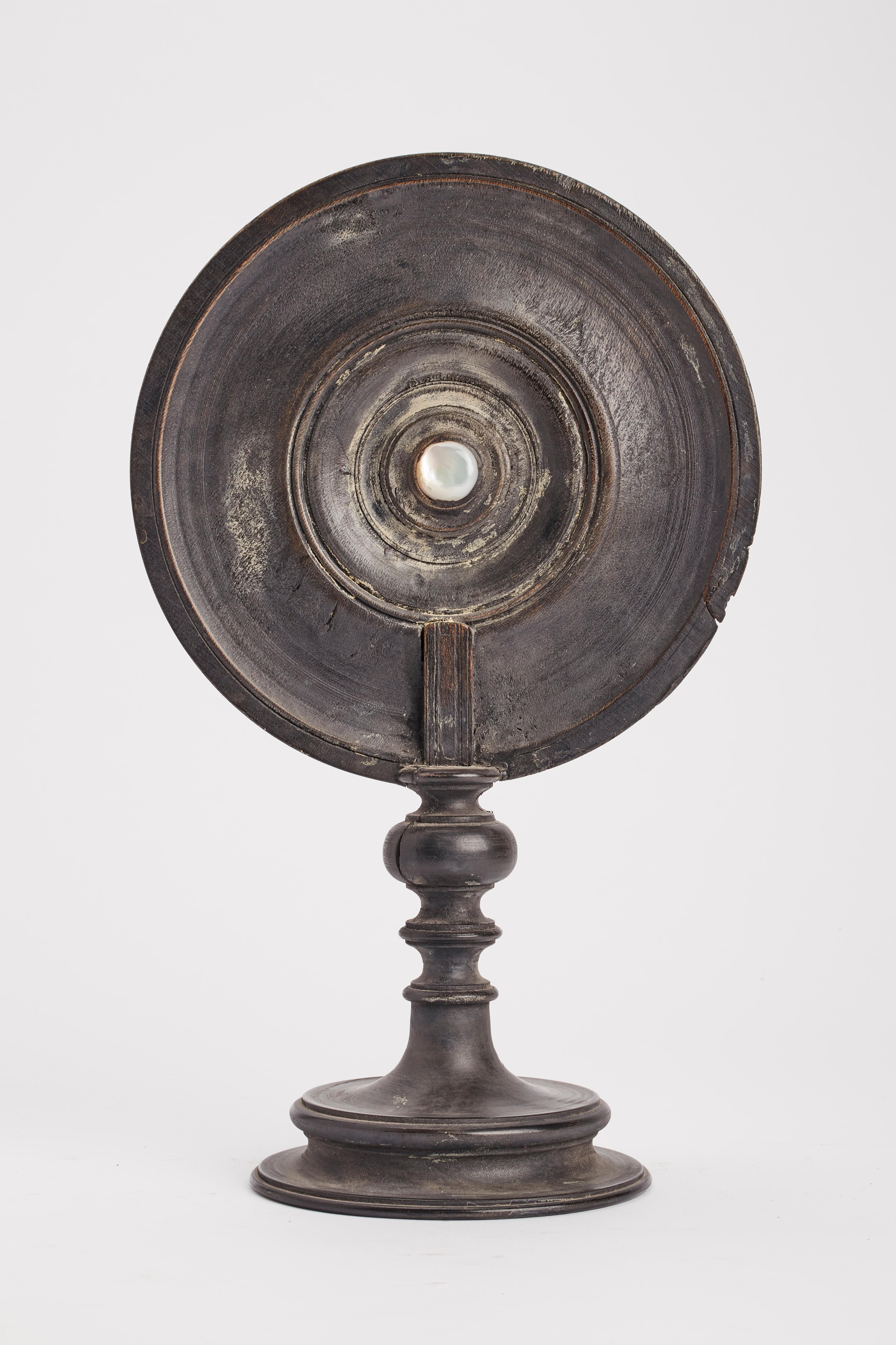 Ein konvexer runder Spiegel, Italien 1870.   (Italienisch) im Angebot