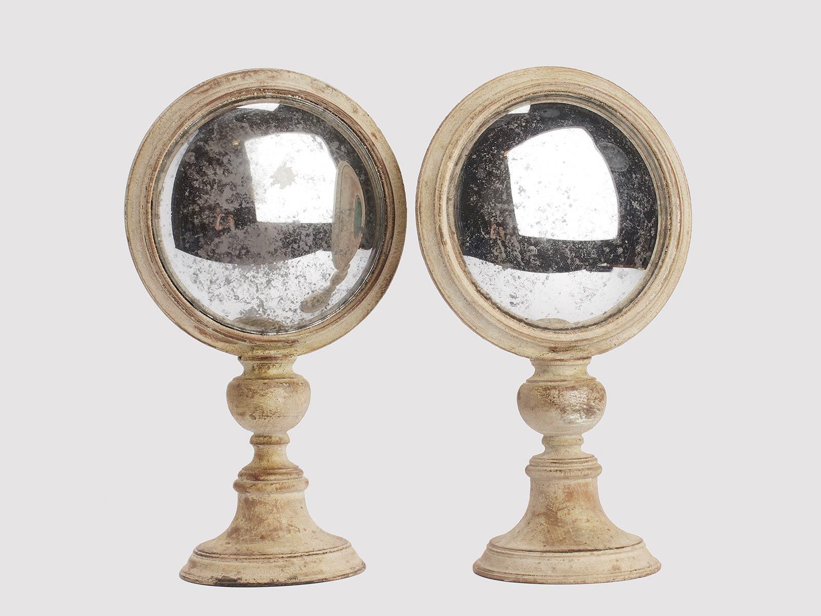 Convex Round Mirrors, Italy, 1870 In Excellent Condition In Milan, IT