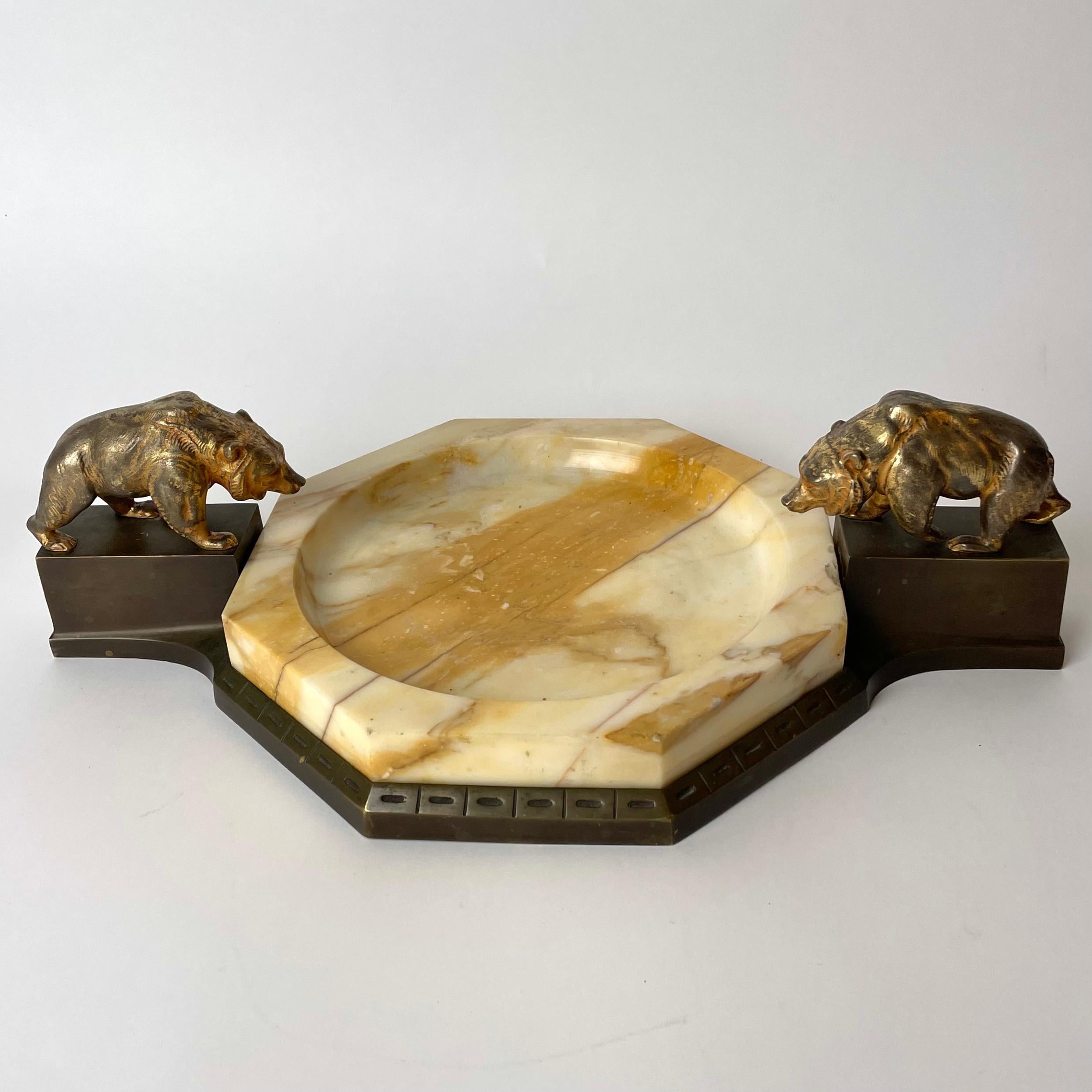 European Cool Dish in Marble and Bronze, Art Deco, 1920s For Sale
