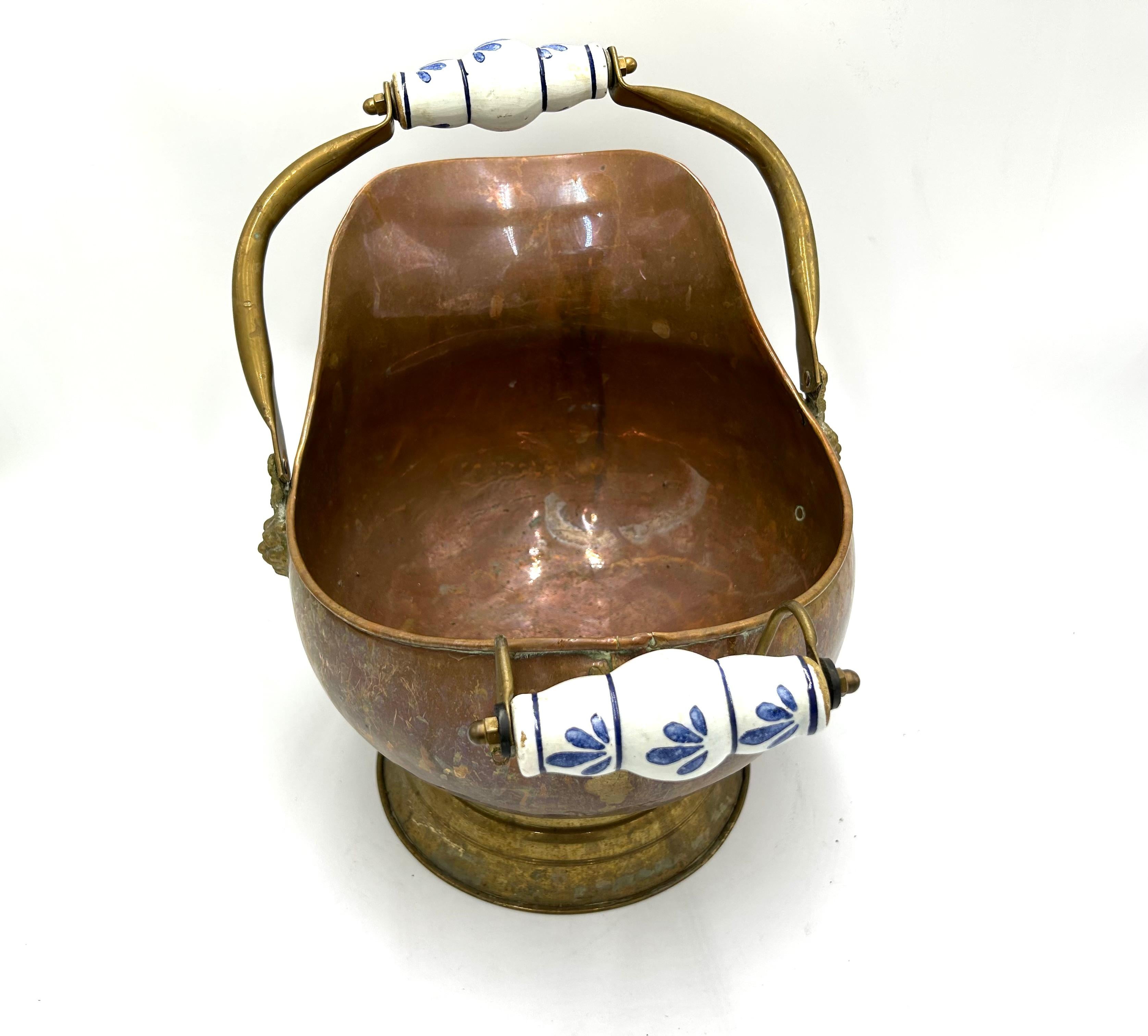Copper Vessel In Good Condition In Chorzów, PL