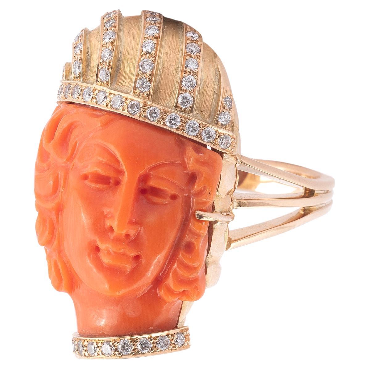 Coral Cameo and Diamond Cluster Ring In Excellent Condition In Firenze, IT