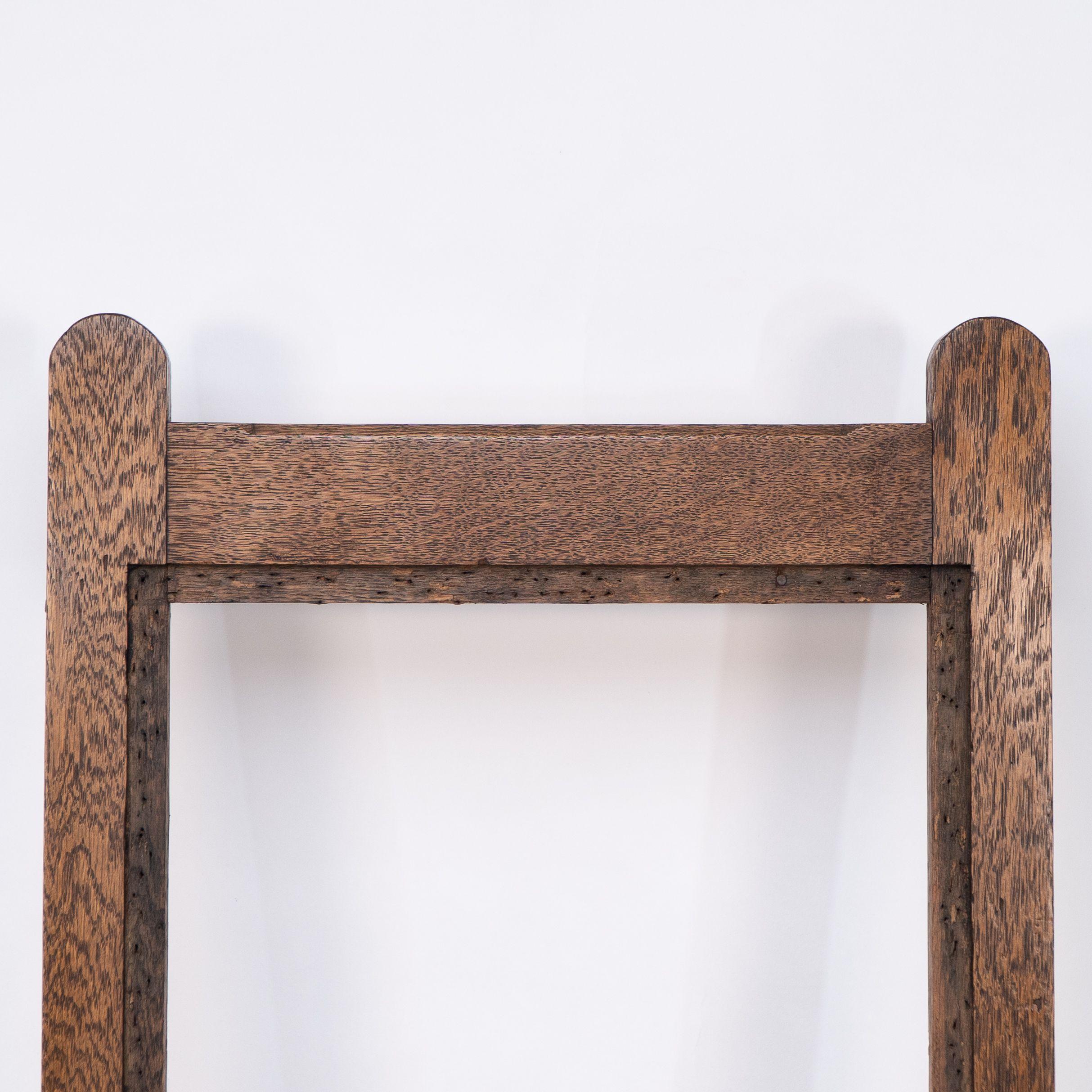 A Cotswold School Arts and Crafts reclining oak armchair of superior quality For Sale 2