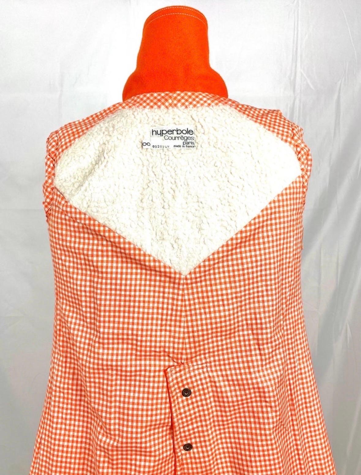 A. Courréges Hyperbole wool orange trouser suit from 1970 For Sale 4