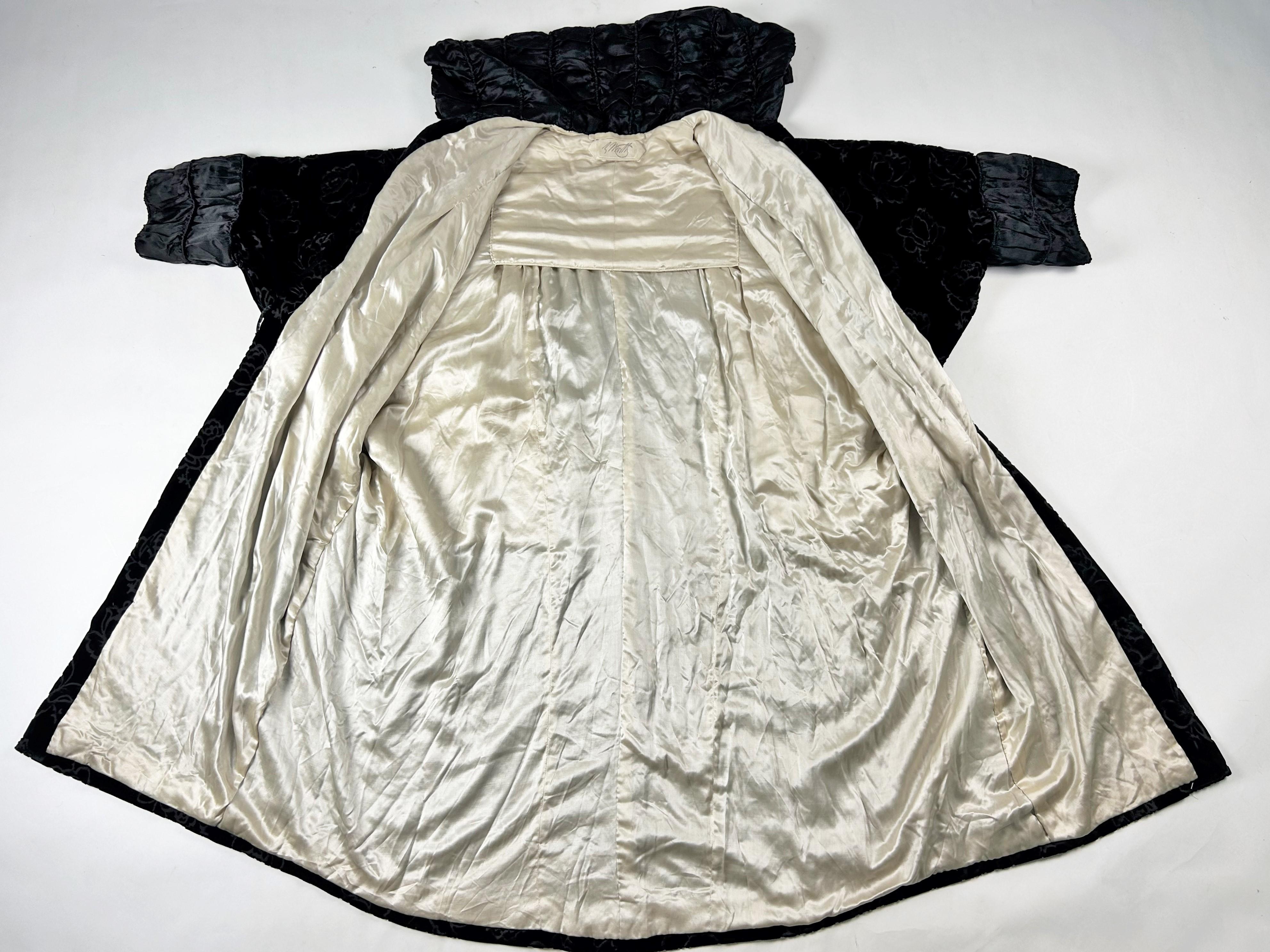 Cappotto da opera in velluto nero Couture di Worth in velluto - Parigi C.1930-1935 in vendita 8