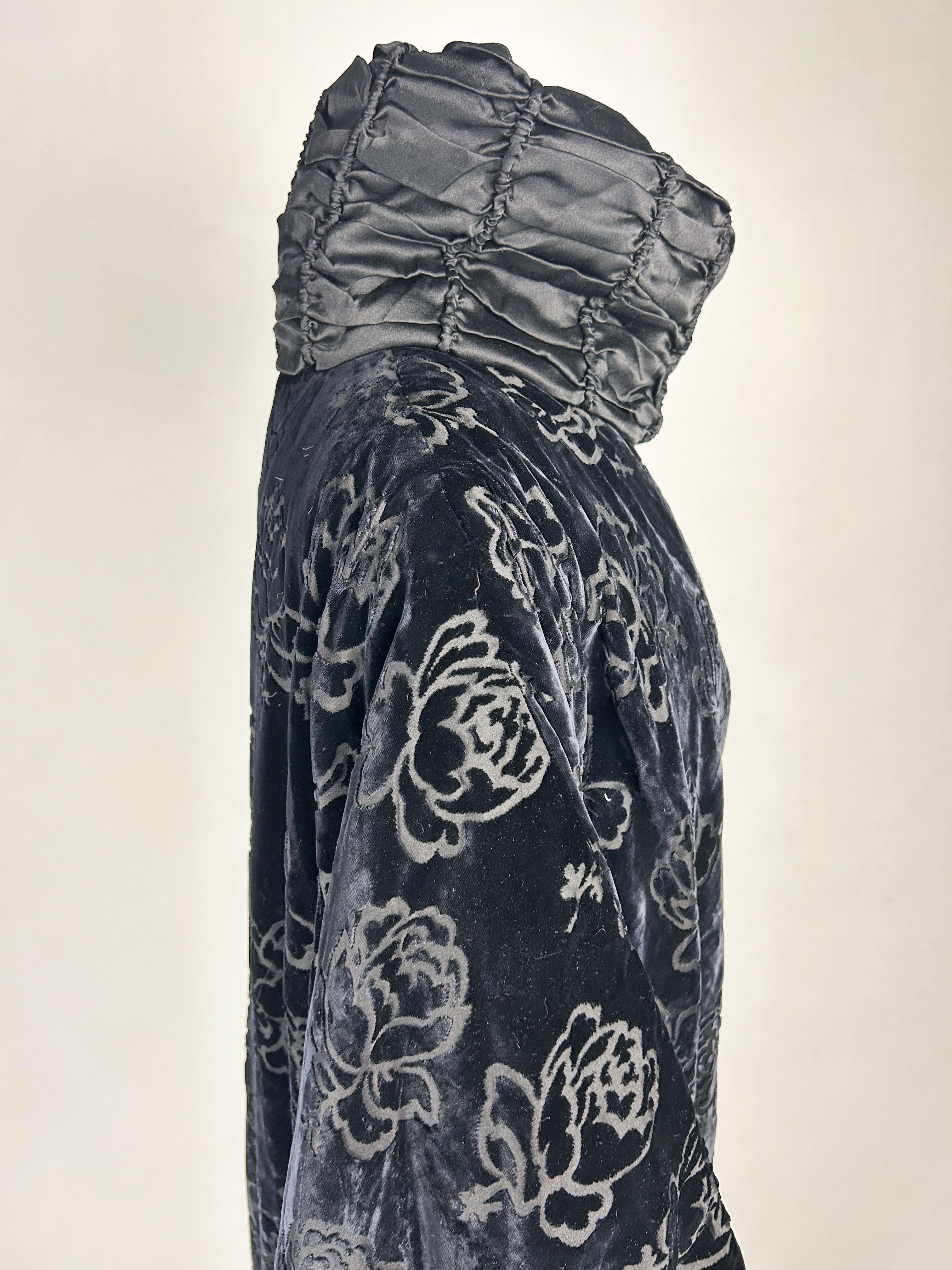 Cappotto da opera in velluto nero Couture di Worth in velluto - Parigi C.1930-1935 in vendita 3