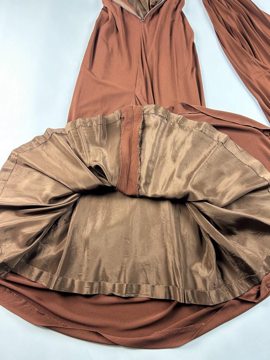 A Couture Evening dress by Maison Paquin/Antonio Del Castillo - France C. 1949 For Sale 10