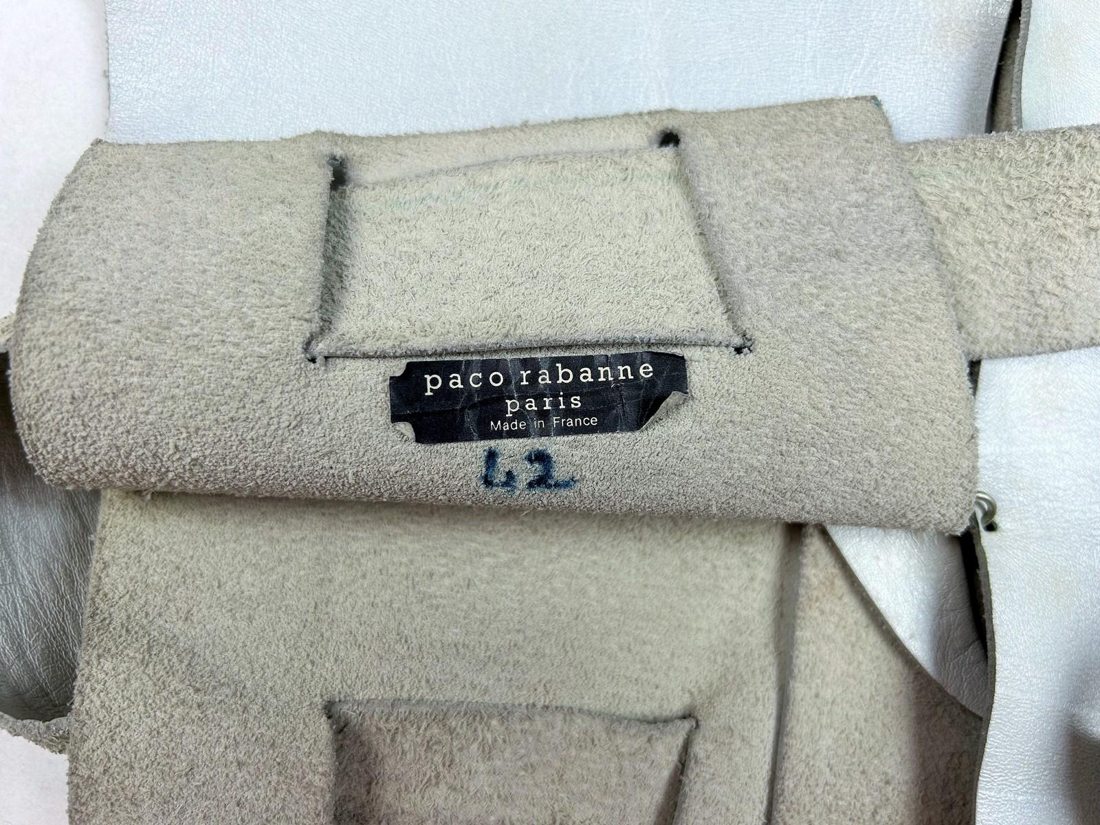 Ein Couture-Lederrock und Oberteil aus Leder von Paco Rabanne – Paris 1967 im Angebot 10